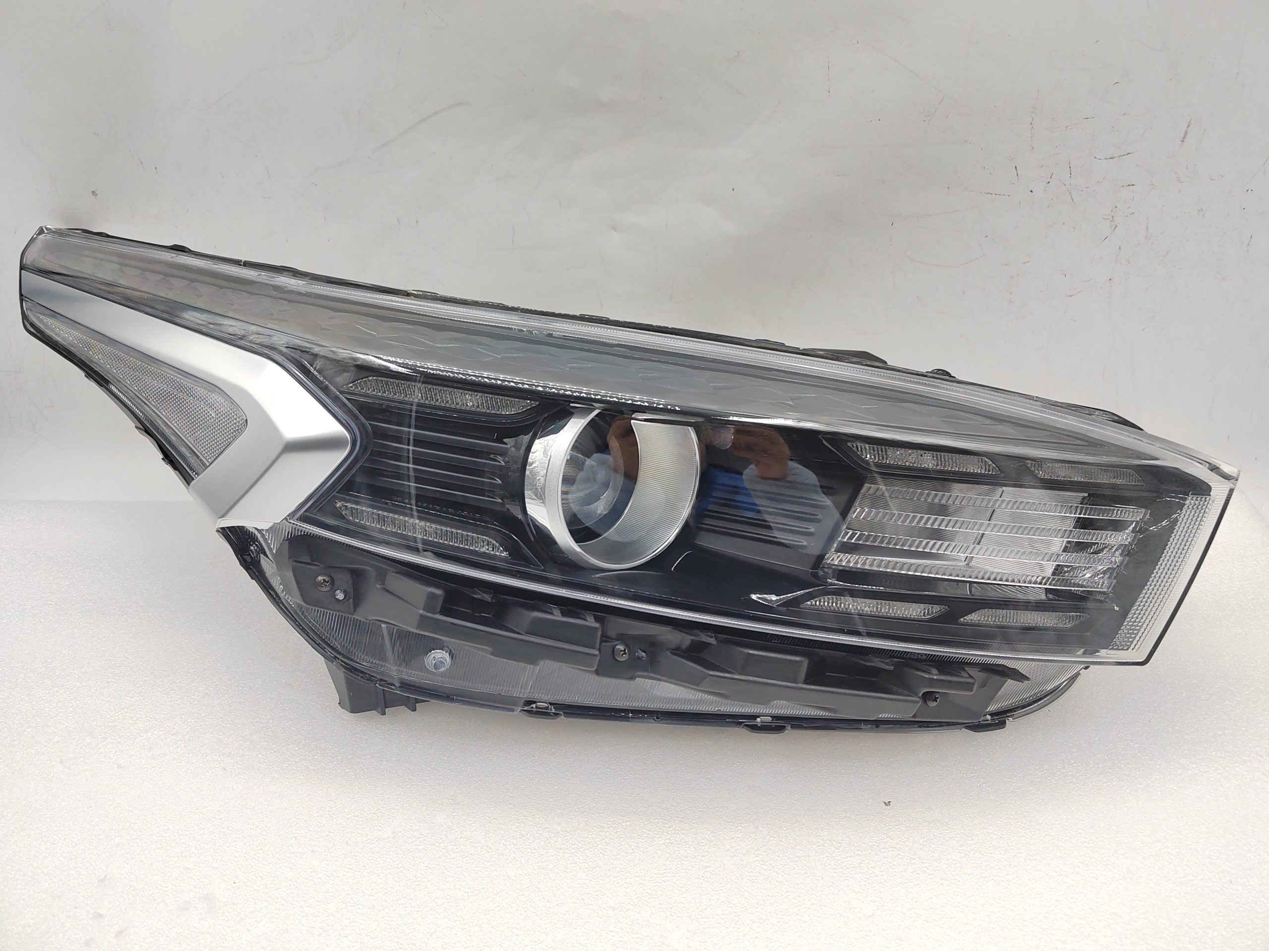 KIA CERATO 2021-2023 HALOGEN R.H.S HEADLIGHT ASSEMBLY