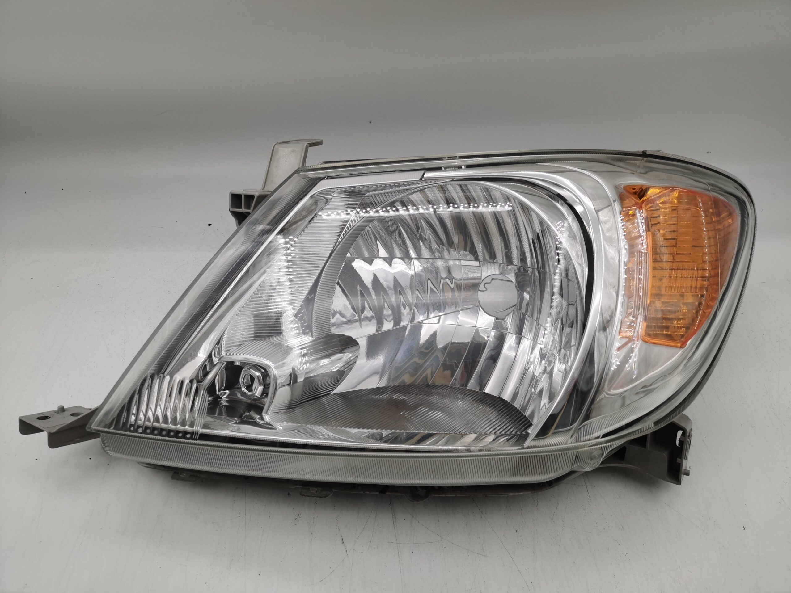 Dritte Bremsleuchte Für Toyota Hilux Vigo 2005-2014 - Rot LED Bremslicht