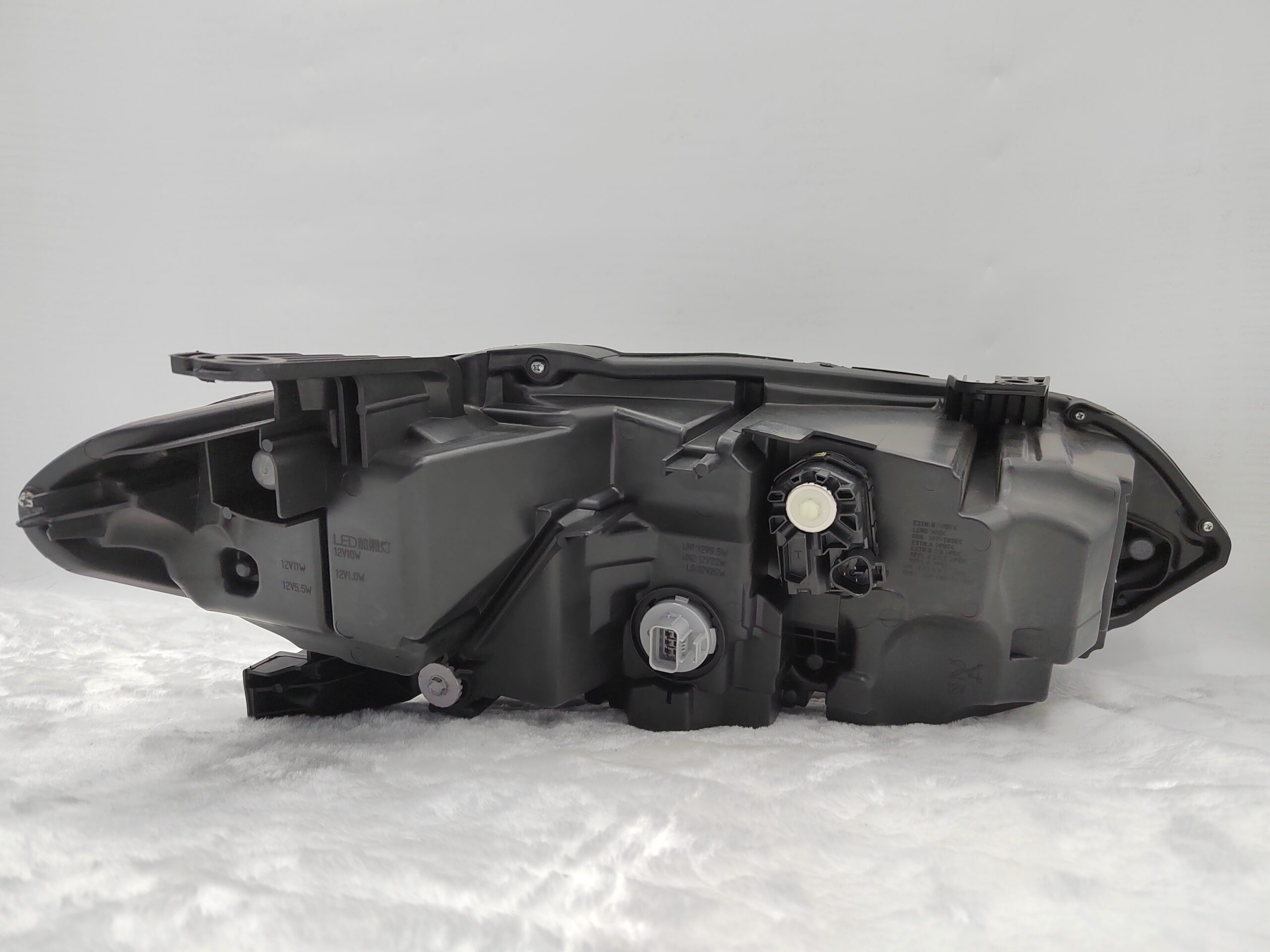 Pair LED Headlight Assemblies For 2022-2023 Honda Civic Sedan – Chrome Housing, Direct Replacement