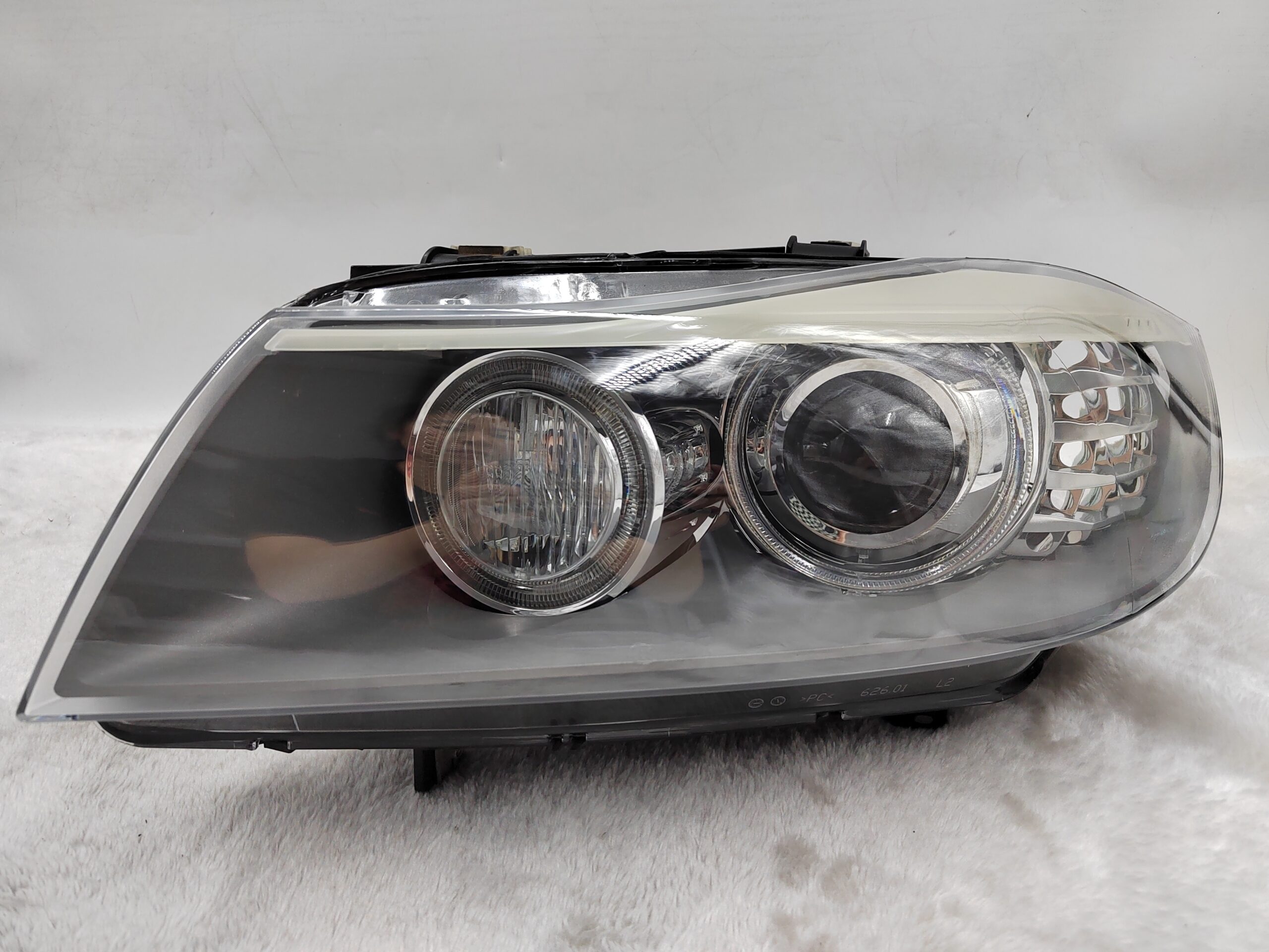 BMW 3 SERIES E90 E91 2009 2012 XENON L H S HEADLIGHT ASSEMBLY BMW 3 SERIES E90 E91 2009 2012 XENON L H S HEADLIGHT ASSEMBLY