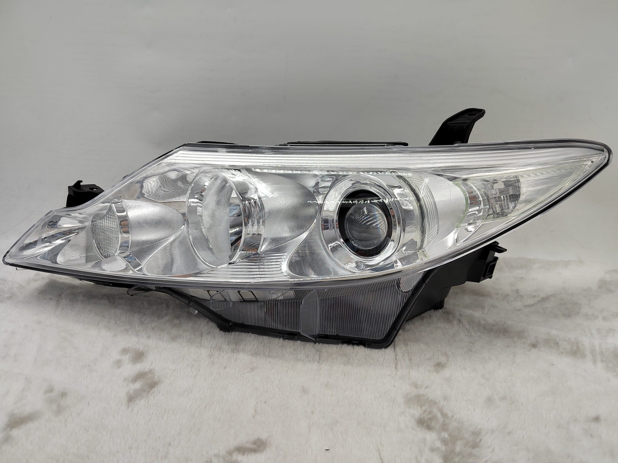 TOYOTA PREVIA ESTIMA 2009-2019 LENS HALOGEN L.H.S HEADLIGHT ASSEMBLY