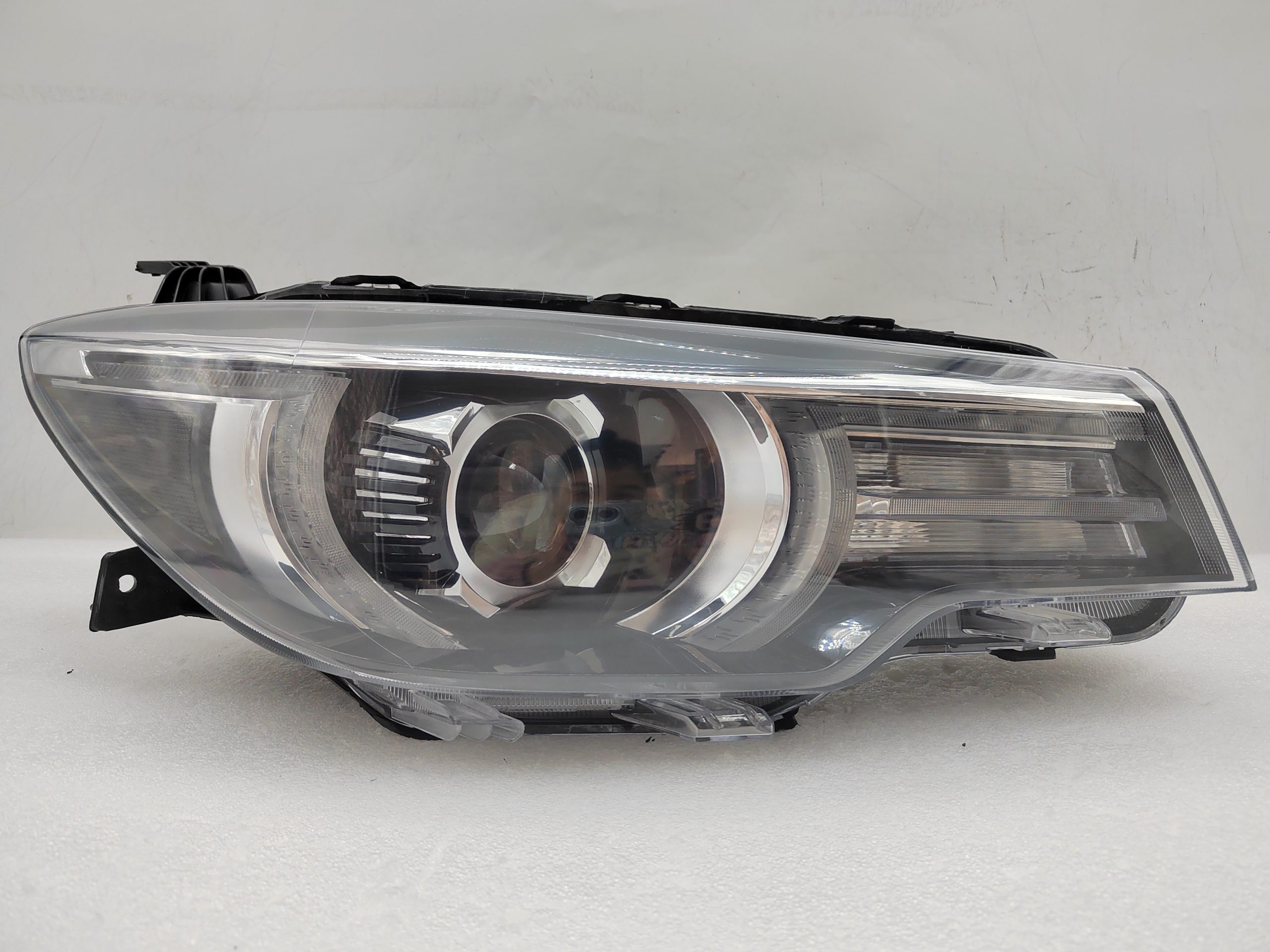MG ZS 2016-2020 HALOGEN R.H.S HEADLIGHT ASSEMBLY