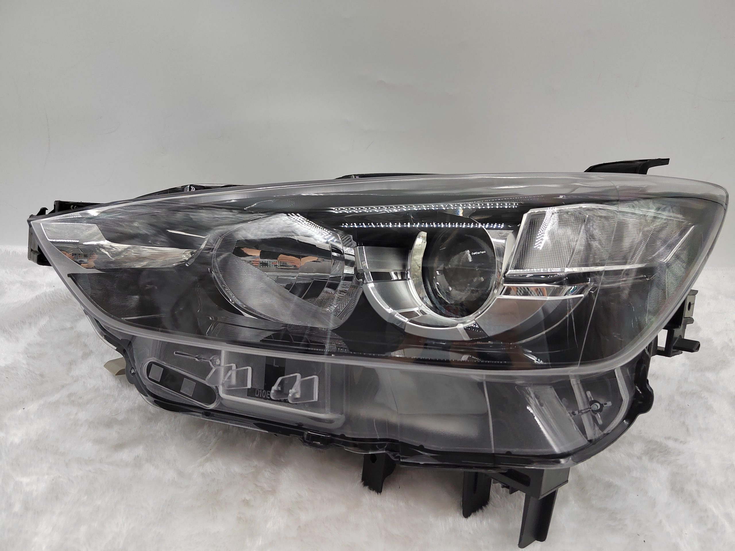 MAZDA CX-3 2016-2018 HALOGEN L.H.S HEADLIGHT ASSEMBLY