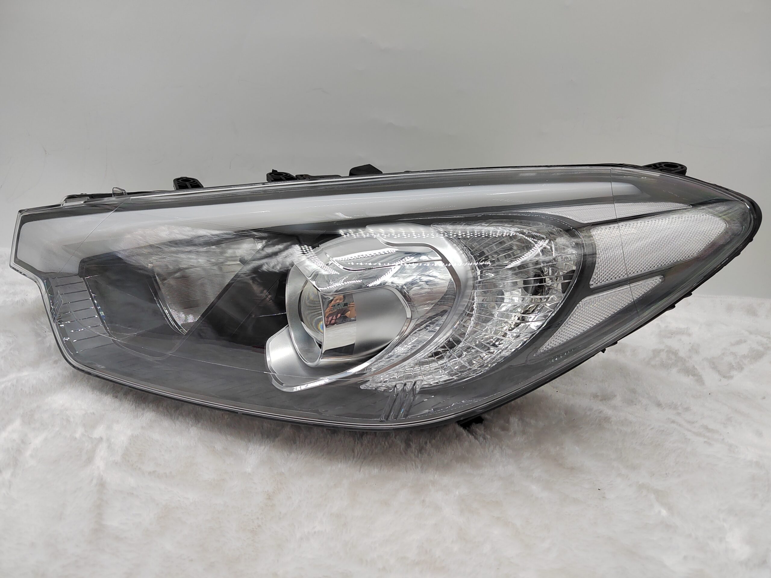 KIA CERATO 2013-2015 HALOGEN L.H.S HEADLIGHT ASSEMBLY