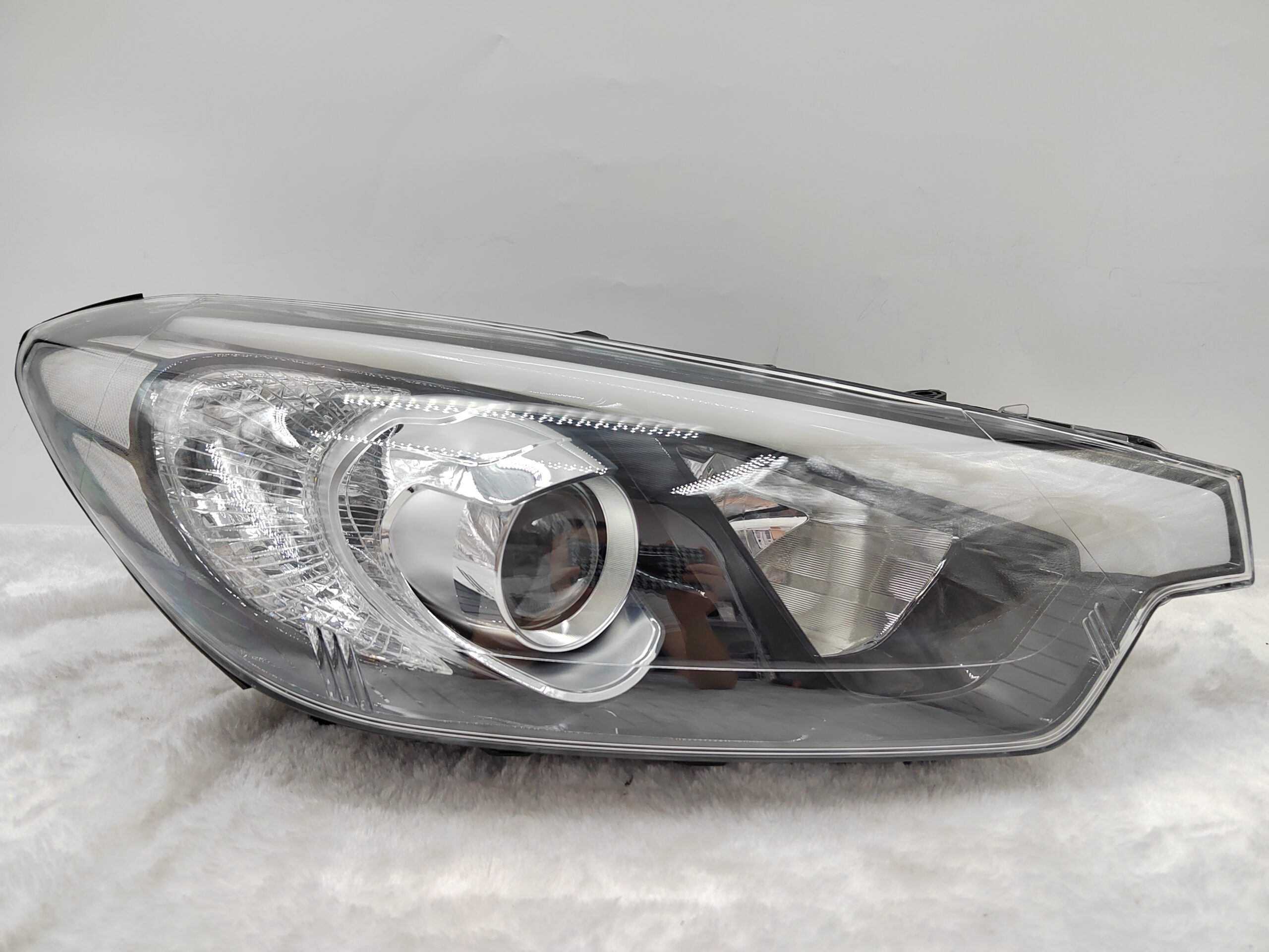 KIA CERATO 2013-2015 HALOGEN R.H.S HEADLIGHT ASSEMBLY