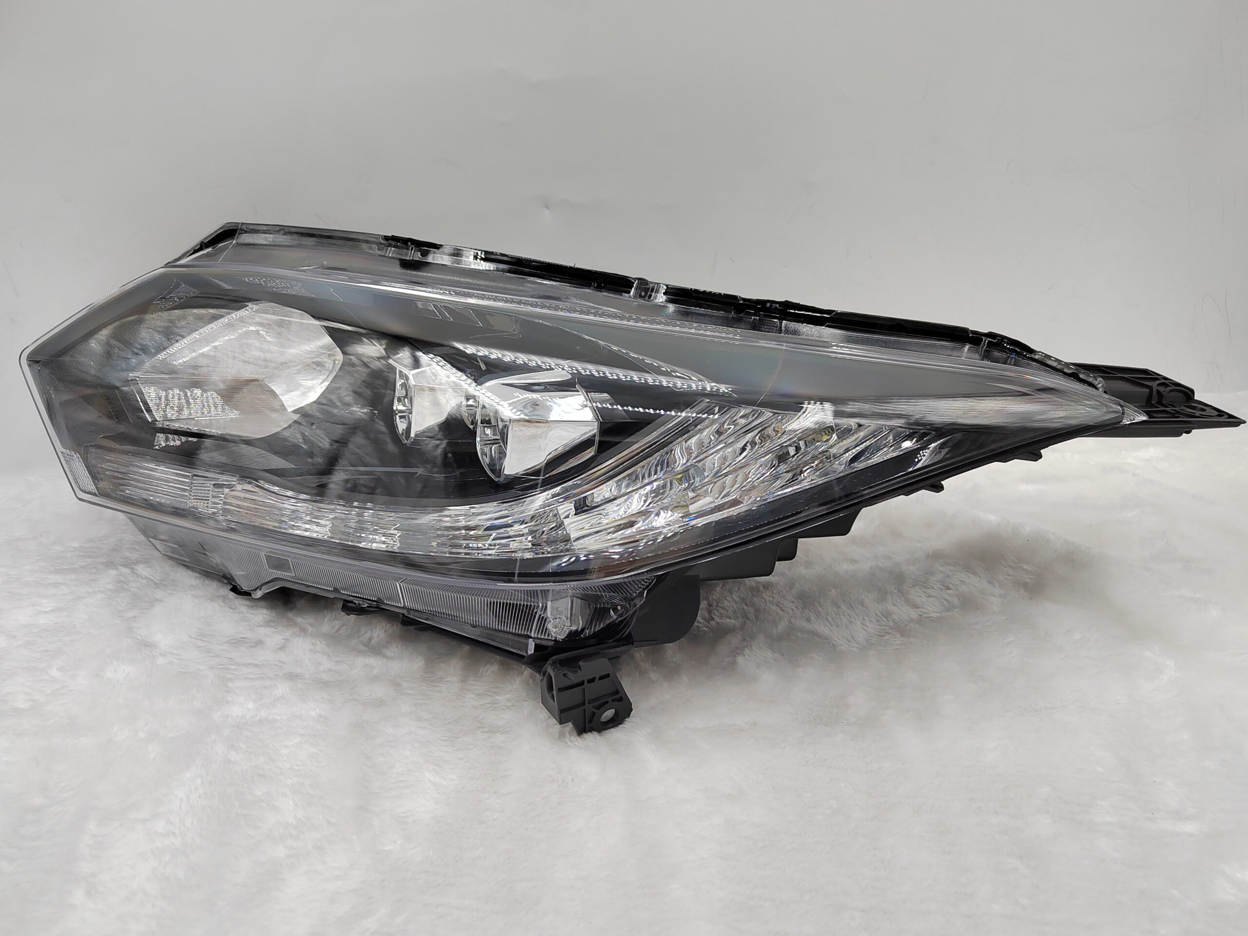 HONDA HR-V 2015-2018 LED L.H.S HEADLIGHT ASSEMBLY