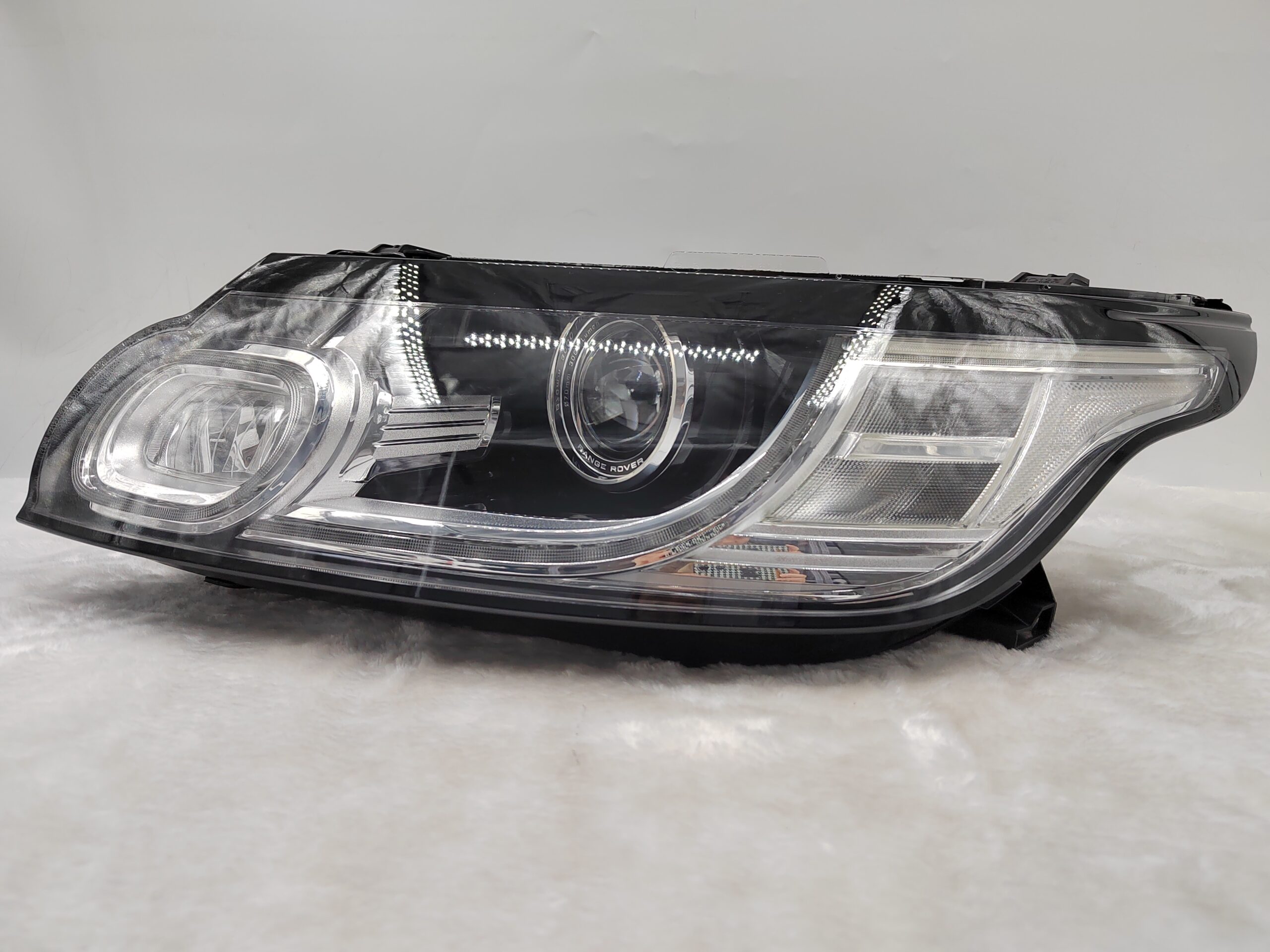 LAND ROVER RANGE ROVER SPORT 2014-2017 XENON L.H.S HEADLIGHT ASSEMBLY