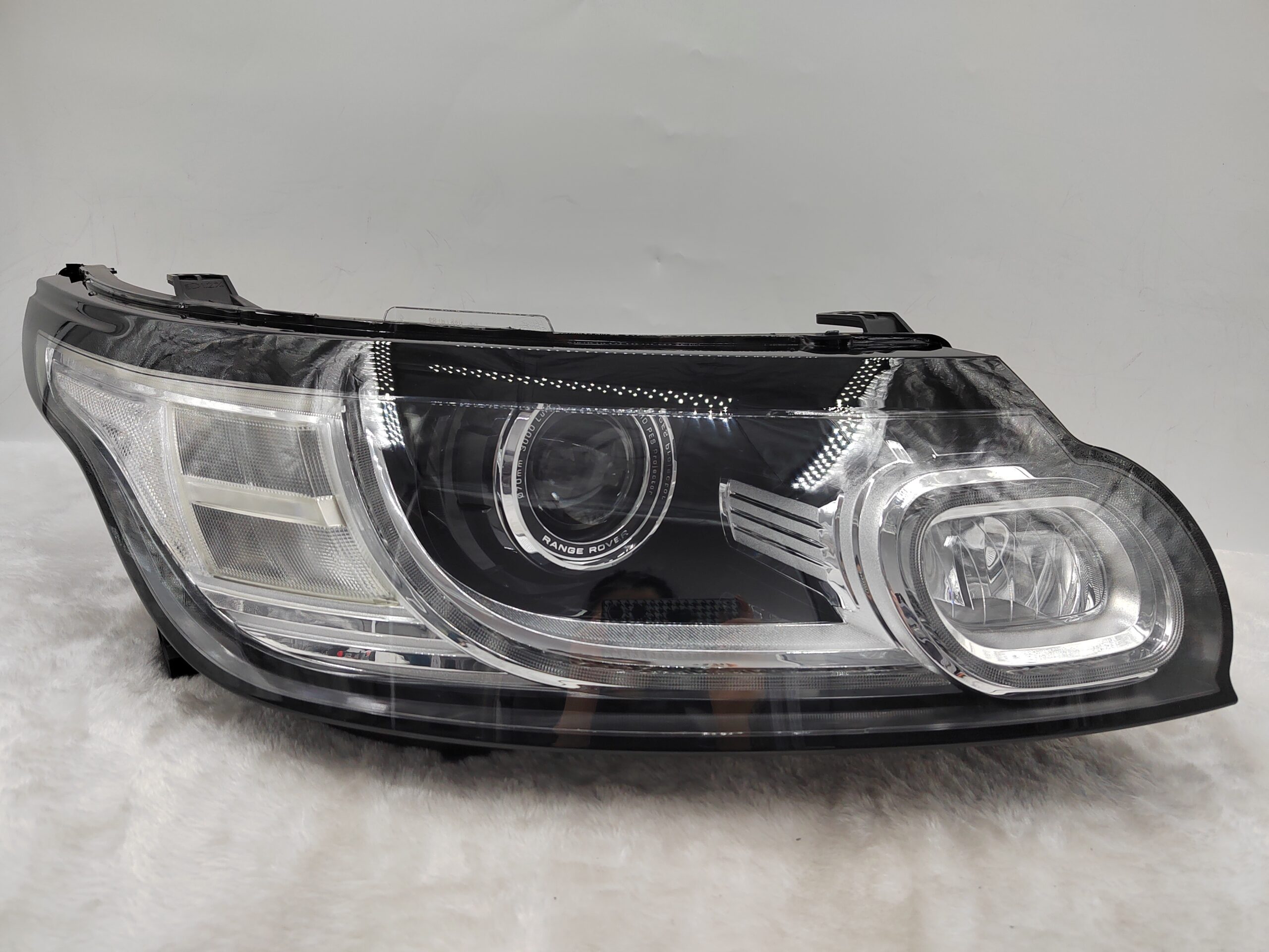 LAND ROVER RANGE ROVER SPORT 2014-2017 XENON R.H.S HEADLIGHT ASSEMBLY