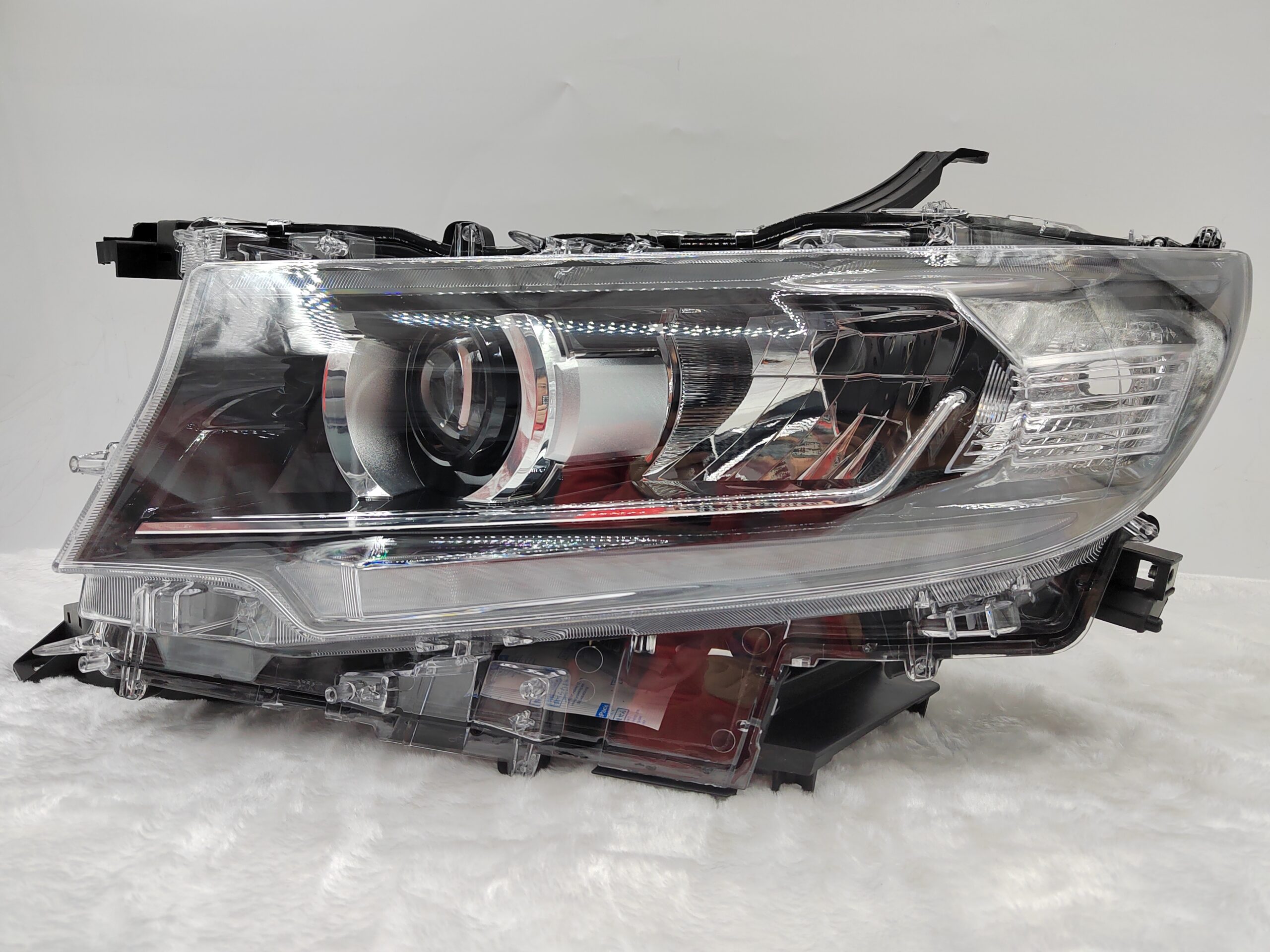 TOYOTA LANDCRUISER PRADO 150 GDJ150R 2018-2022 LED L.H.S HEADLIGHT ASSEMBLY
