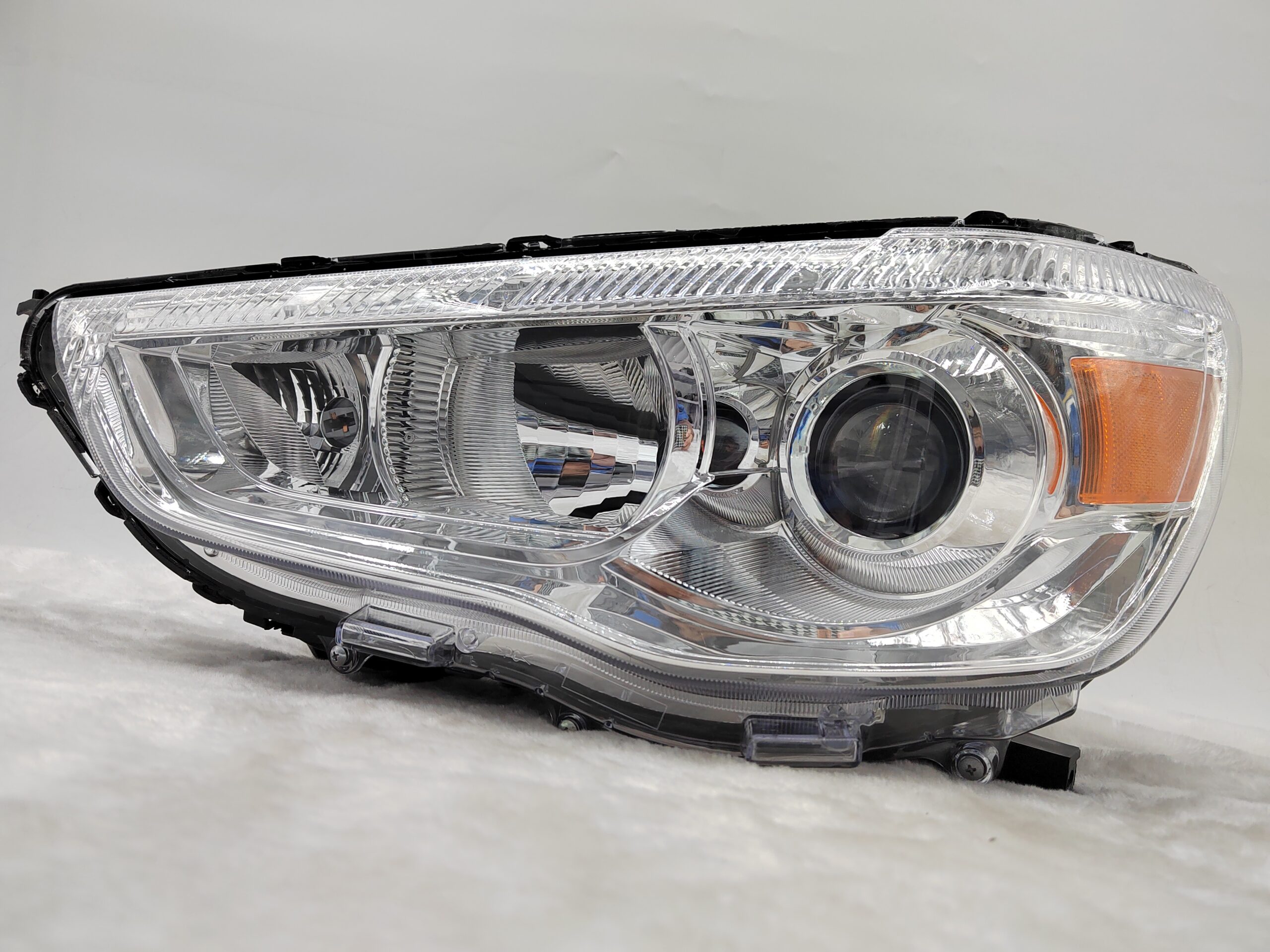 MITSUBISHI ASX 2010-2018 HALOGEN L.H.S HEADLIGHT ASSEMBLY