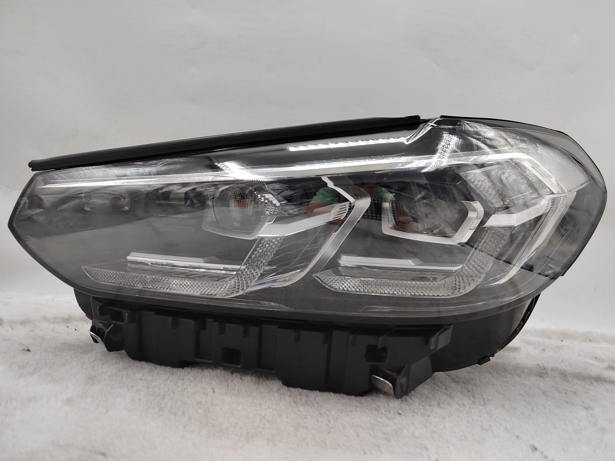 BMW X3 X4 2022-2023 LED L.H.S HEADLIGHT ASSEMBLY