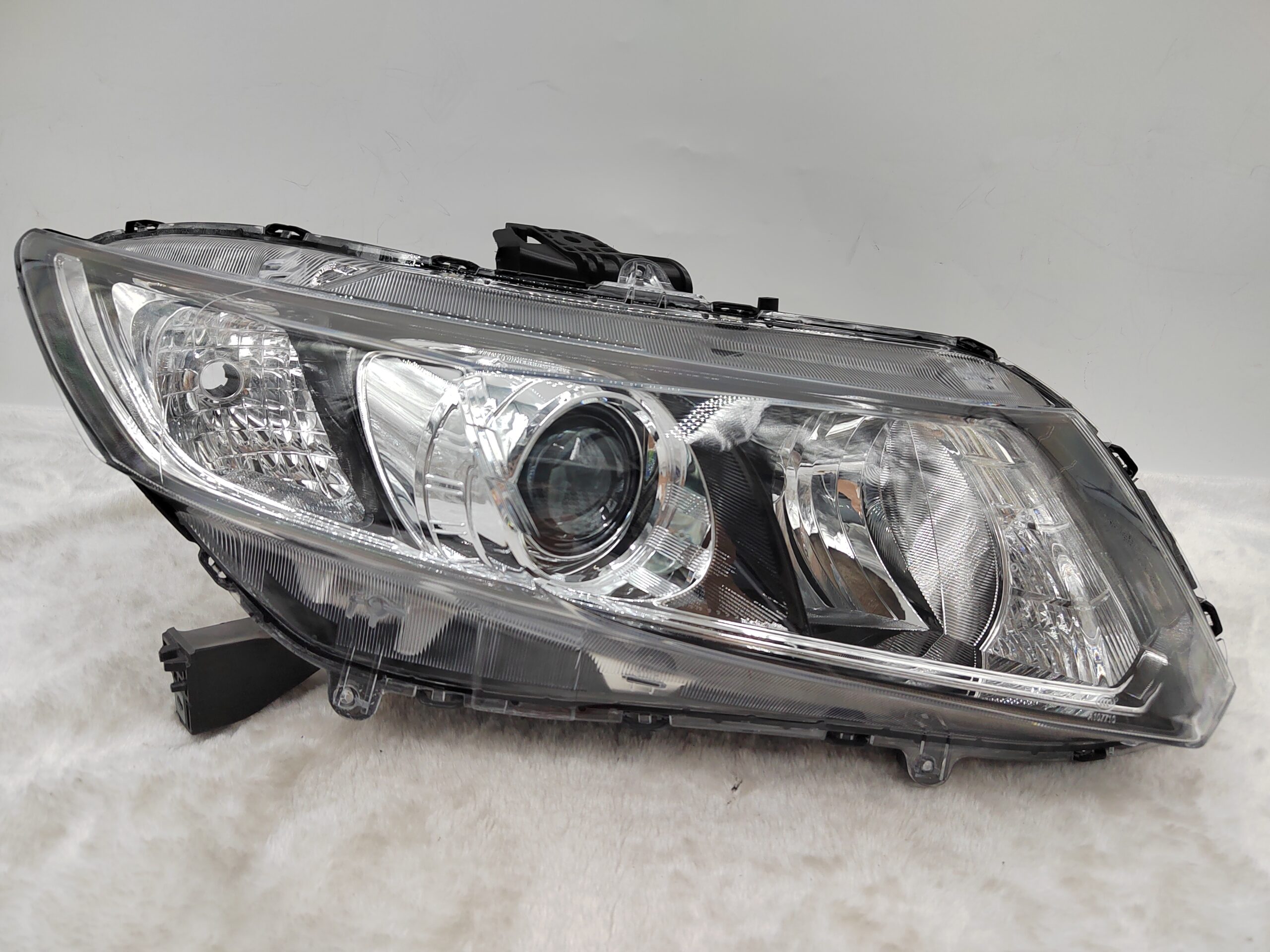 HONDA CIVIC 9 VTI-LX 2012-2015 HALOGEN R.H.S HEADLIGHT ASSEMBLY