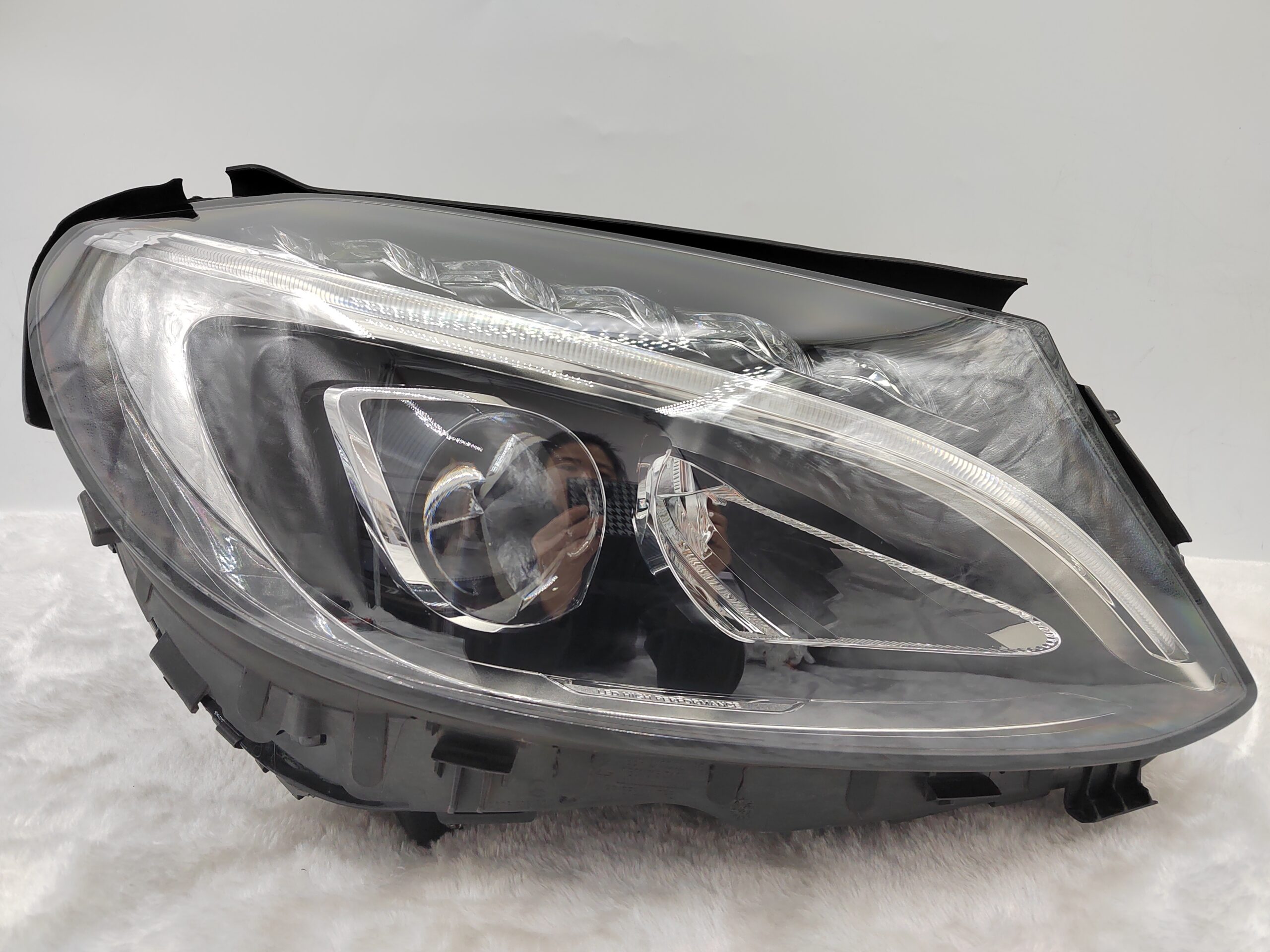MERCEDES-BENZ C-CLASS W205 2014-2017 LED R.H.S HEADLIGHT ASSEMBLY
