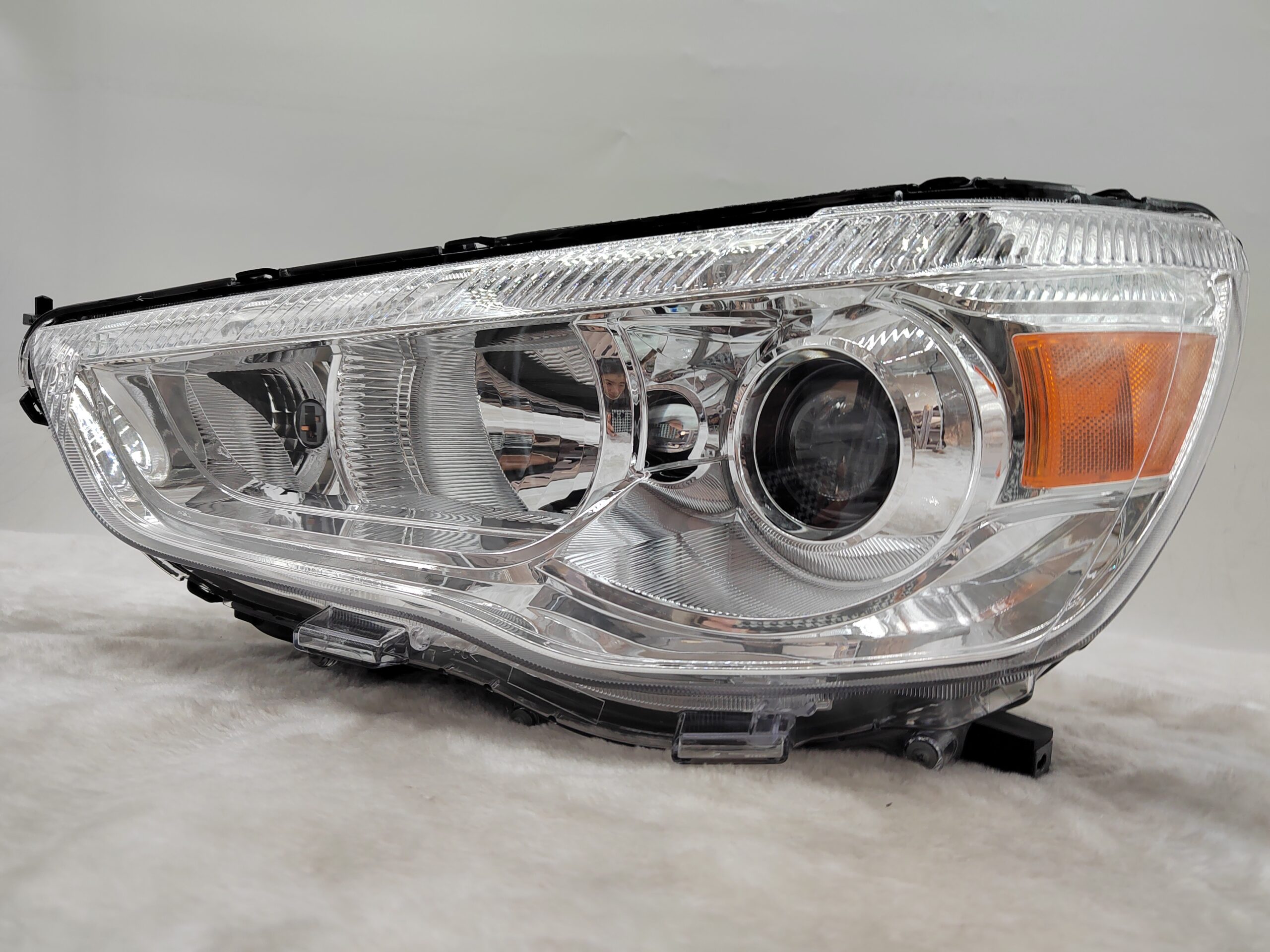 MITSUBISHI ASX 2010-2018 HALOGEN L.H.S HEADLIGHT ASSEMBLY