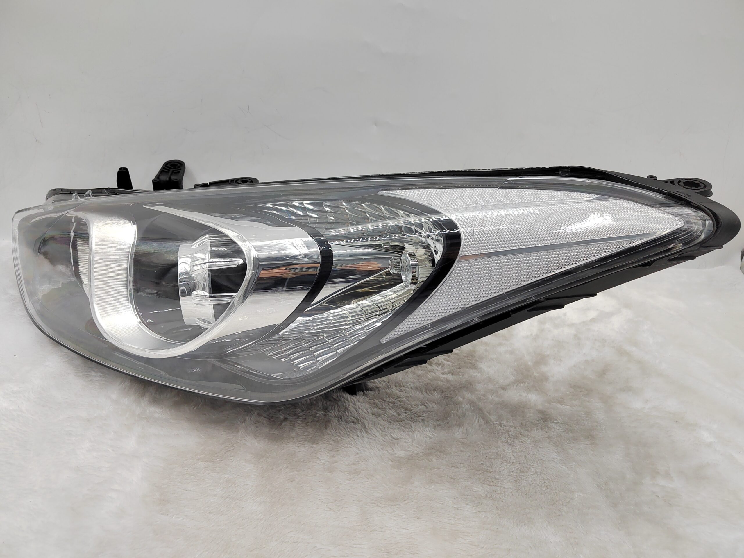 HYUNDAI I30 GD 2012-2016 HALOGEN L.H.S HEADLIGHT ASSEMBLY