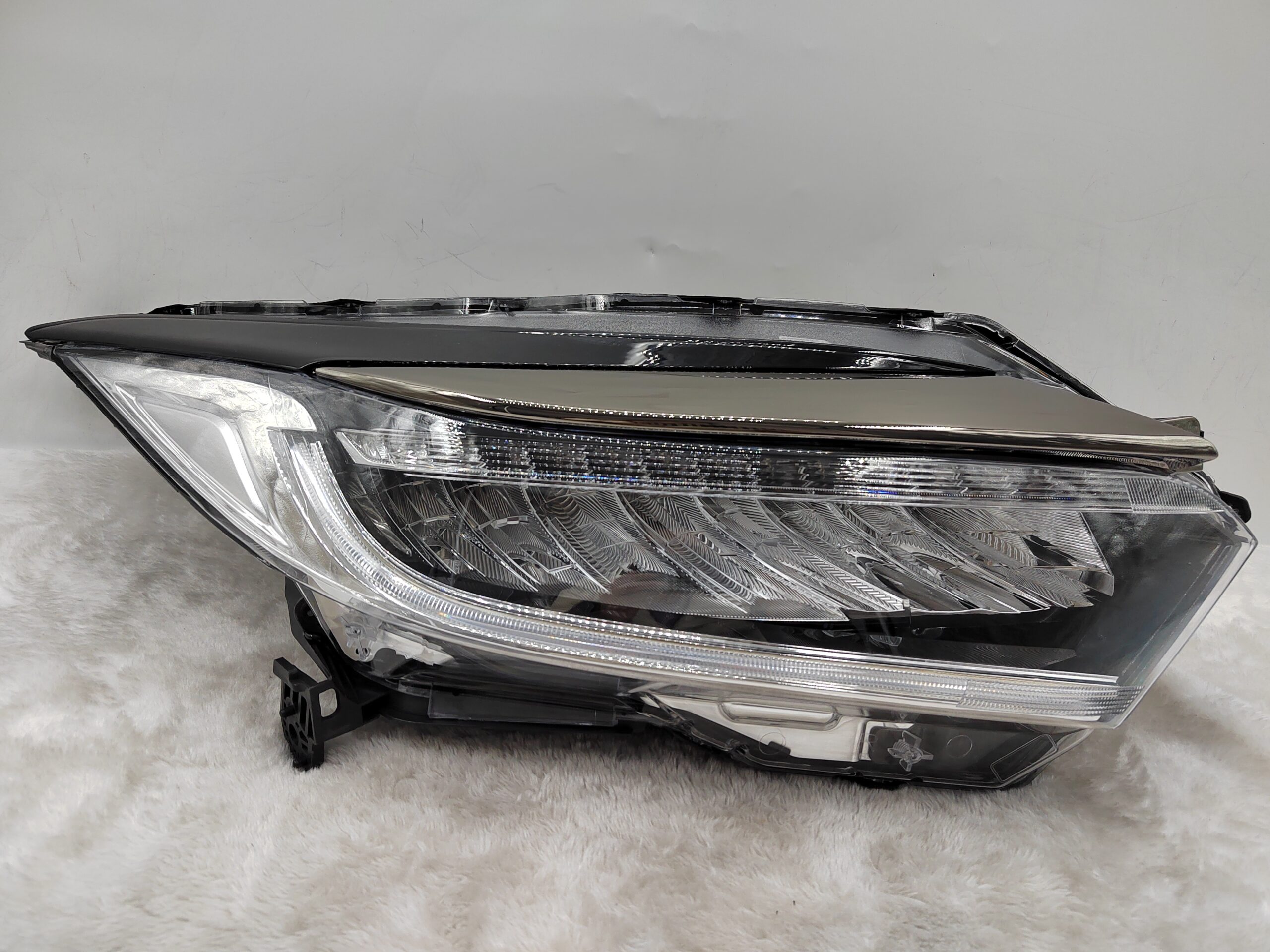 HONDA HR-V 2019-2021 LED R.H.S HEADLIGHT ASSEMBLY