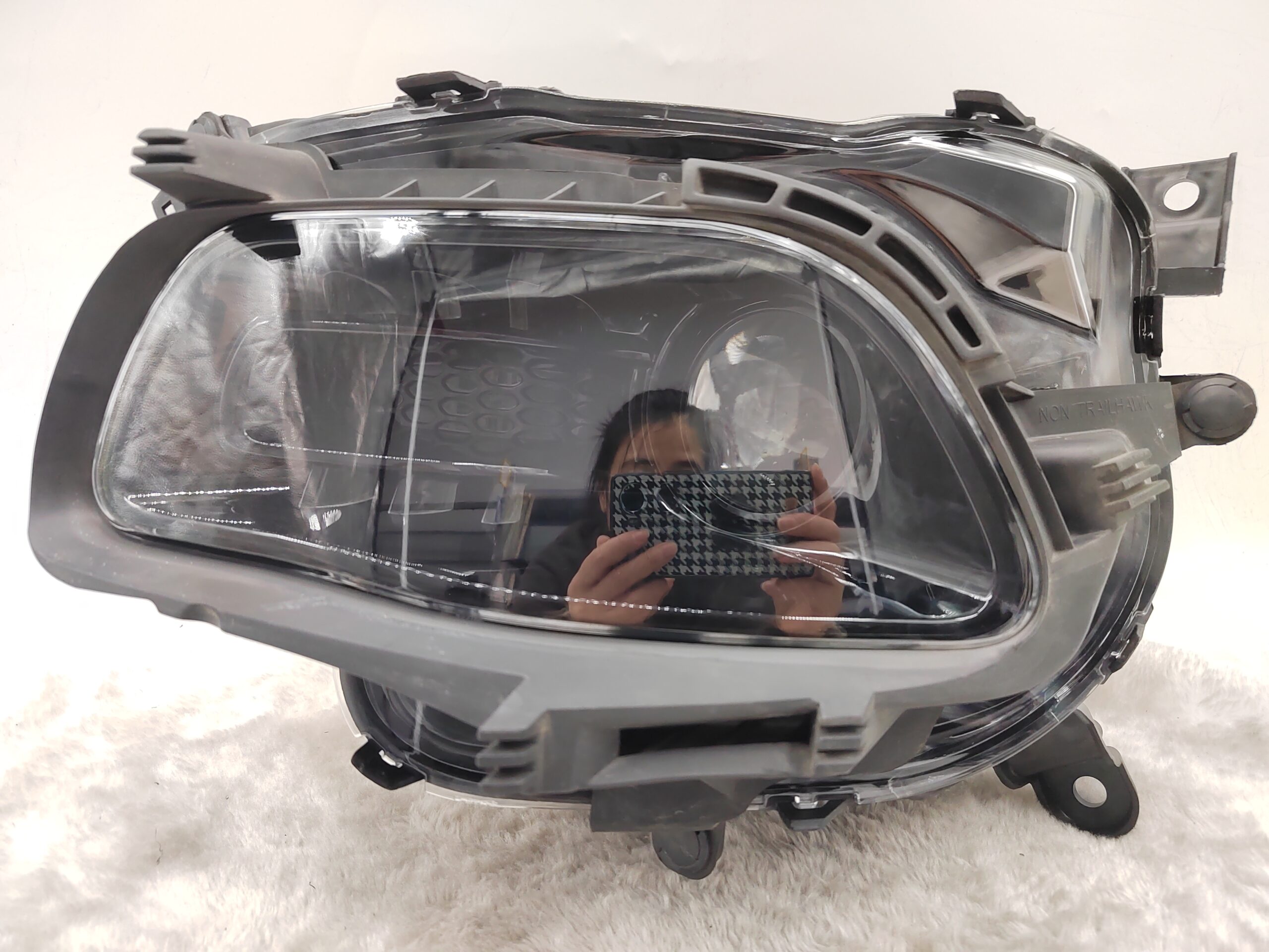 JEEP CHEROKEE 2014-2017 XENON L.H.S HEADLIGHT ASSEMBLY