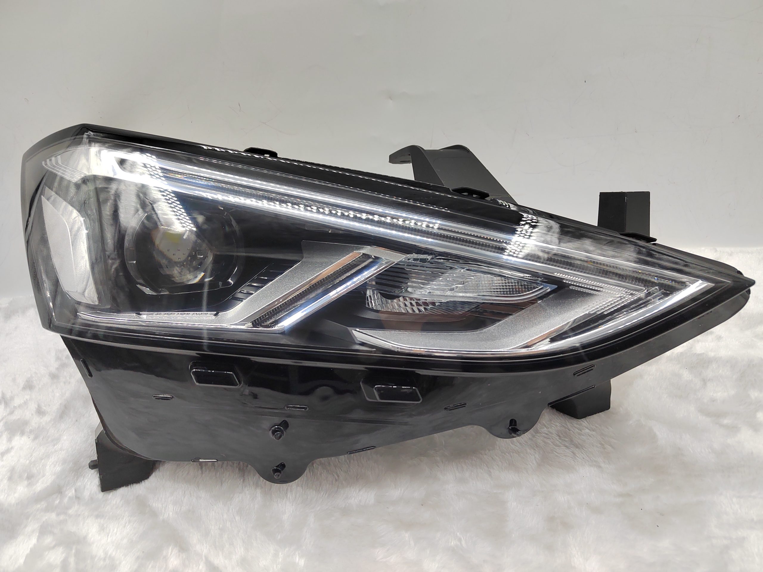 Pack LED ISUZU MU-X SUV (UCS/UCR) 3.0 CRDi (2013 à 2024) – Pack Ampoules Extérieur main image 0