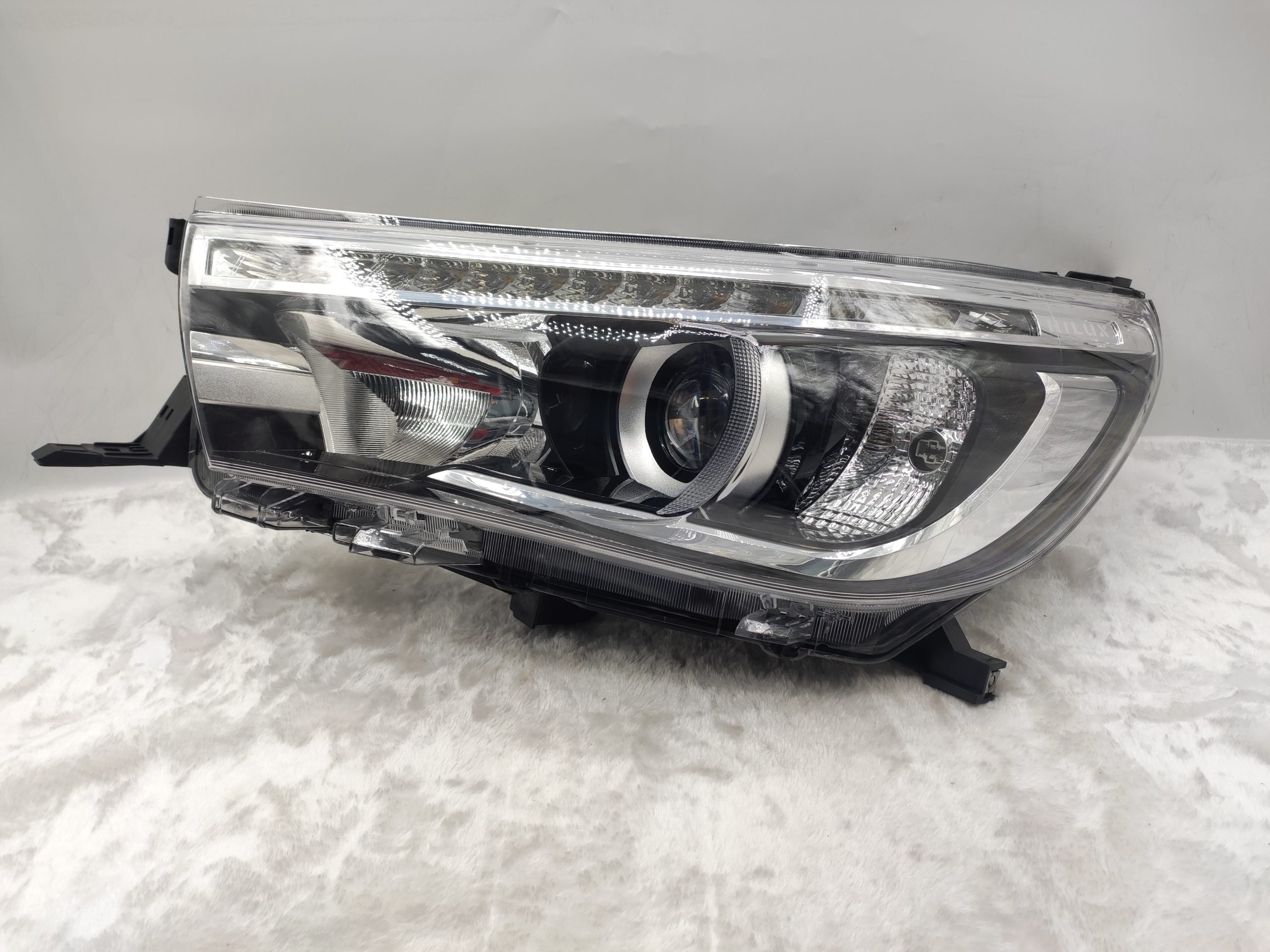 TOYOTA HILUX REVO 2015-2019 LED L.H.S HEADLIGHT ASSEMBLY