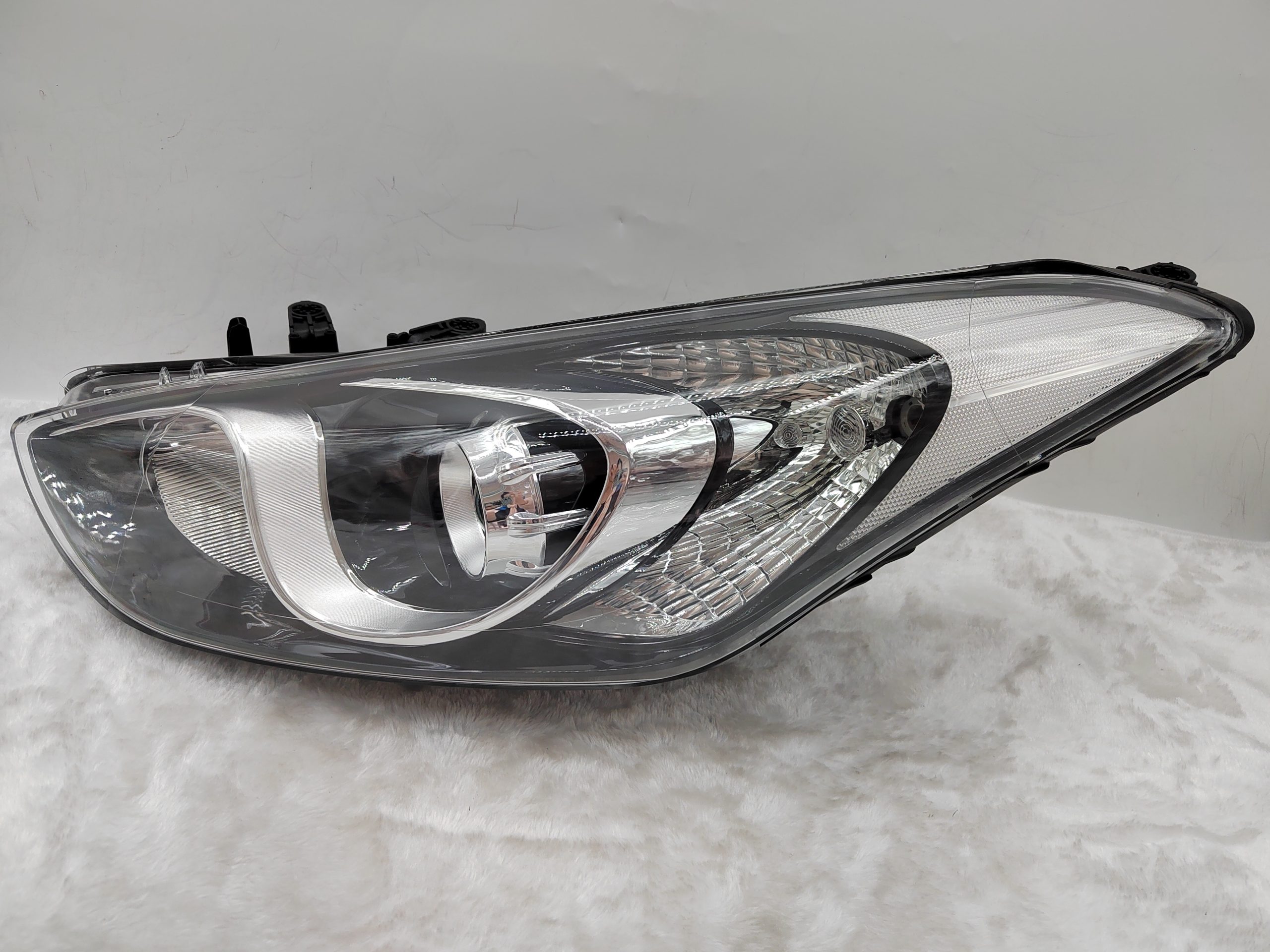HYUNDAI I30 GD 2012-2016 XENON L.H.S HEADLIGHT ASSEMBLY