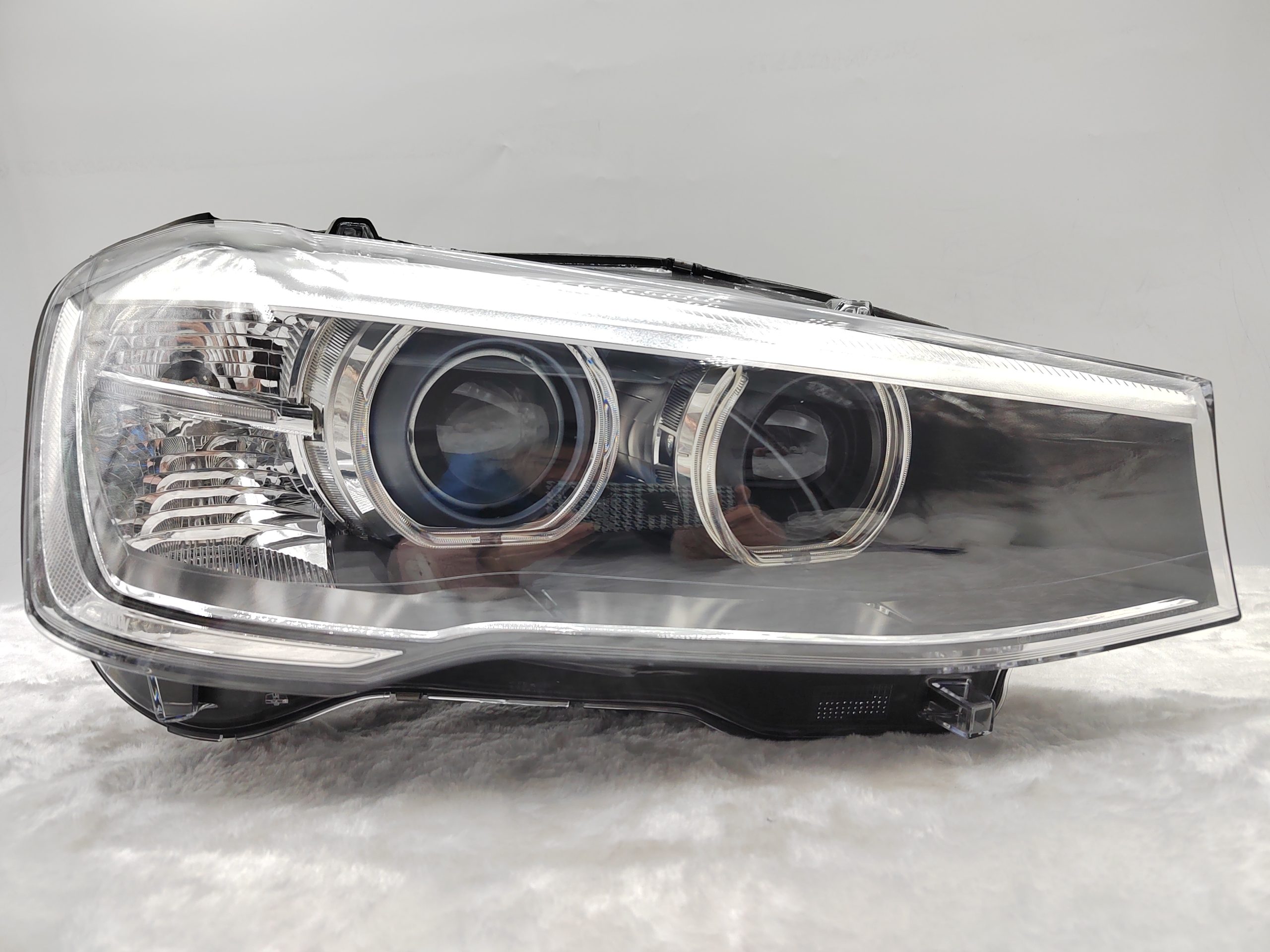 BMW X3 F25 X4 F26 G01 G08 2015-2017 XENON R.H.S HEADLIGHT ASSEMBLY
