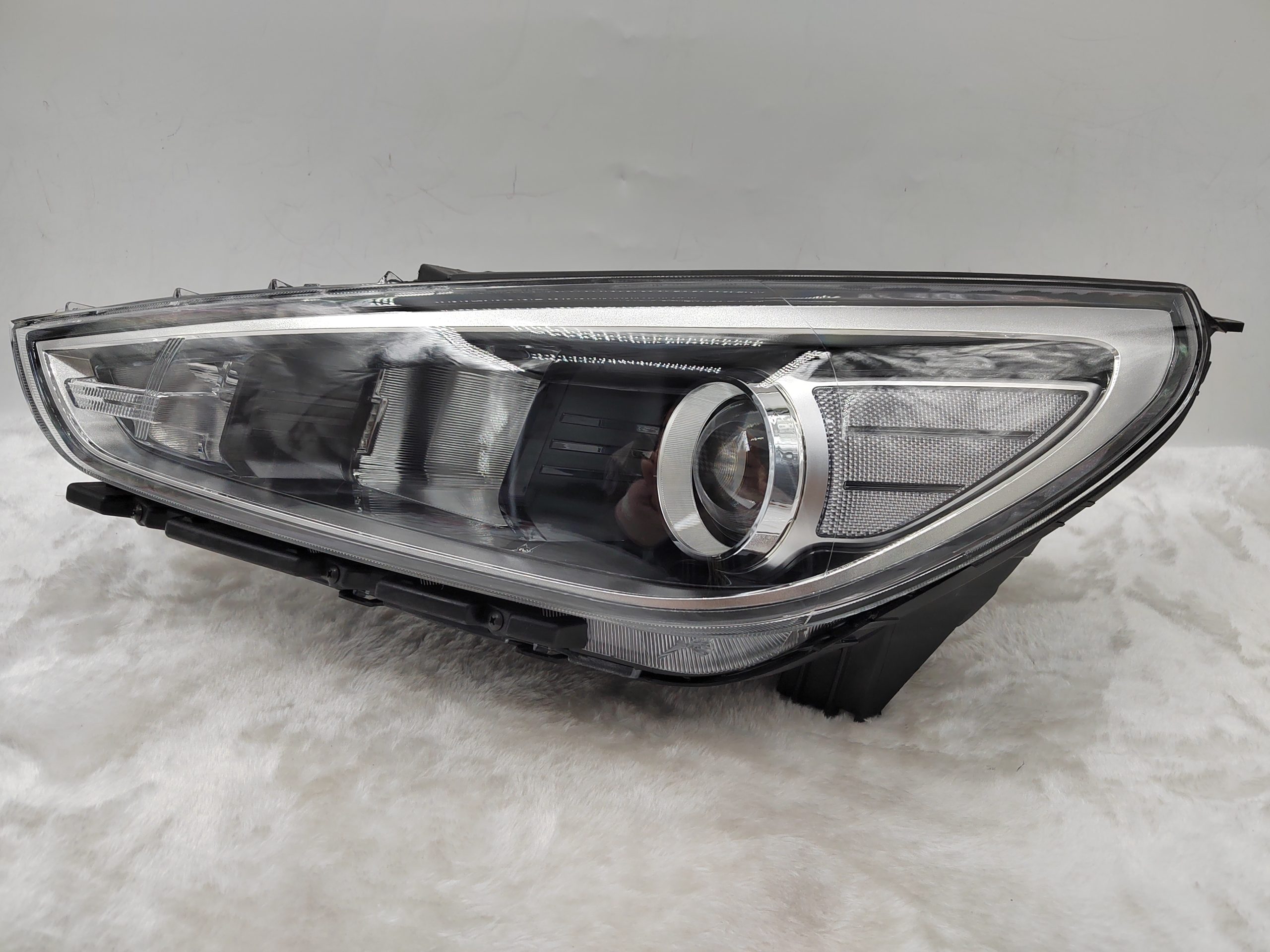 HYUNDAI I30 GO 2017-2019 HALOGEN L.H.S HEADLIGHT ASSEMBLY