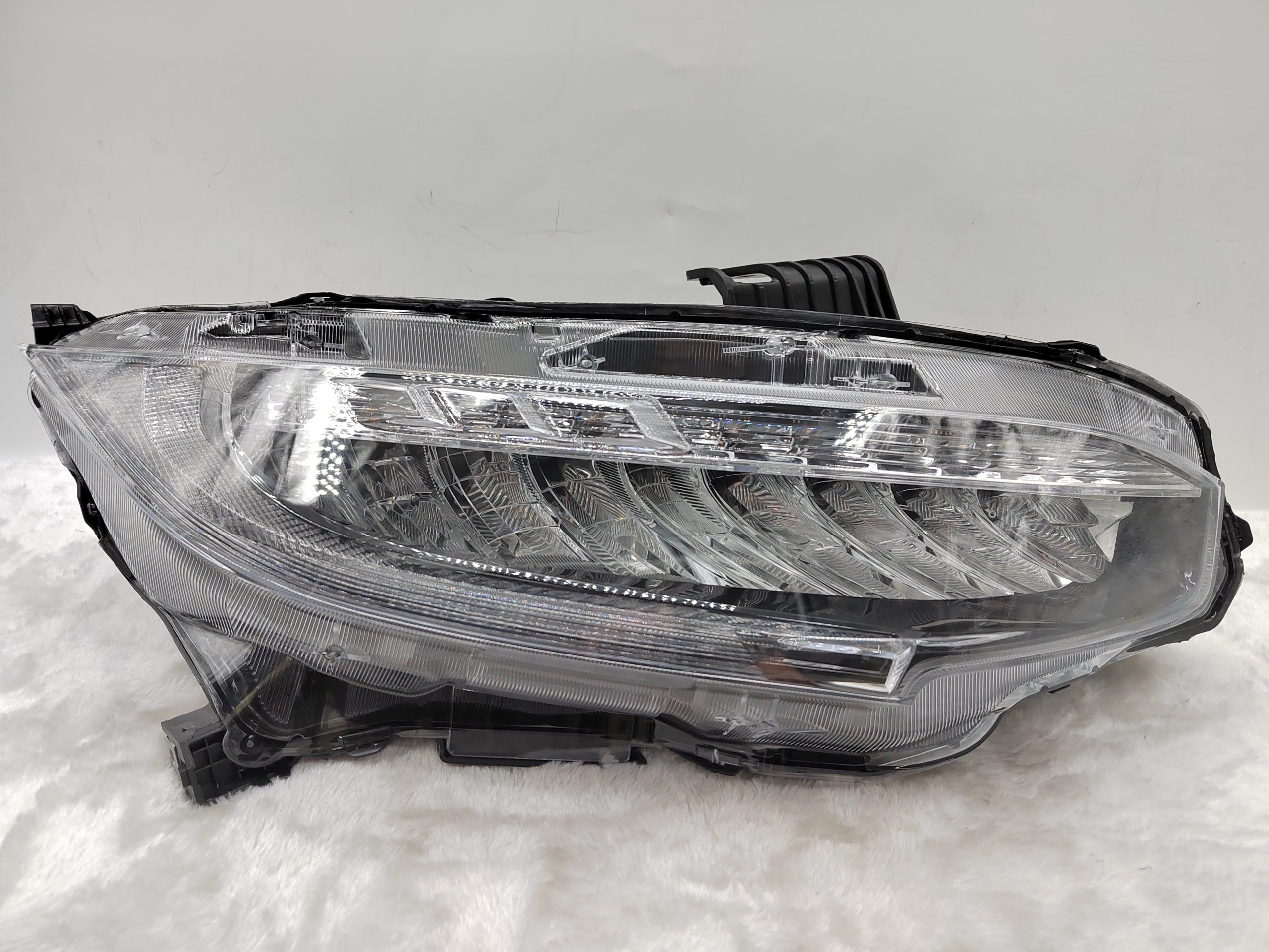 HONDA CIVIC VTI-LX 2016-2021 LED R.H.S HEADLIGHT ASSEMBLY