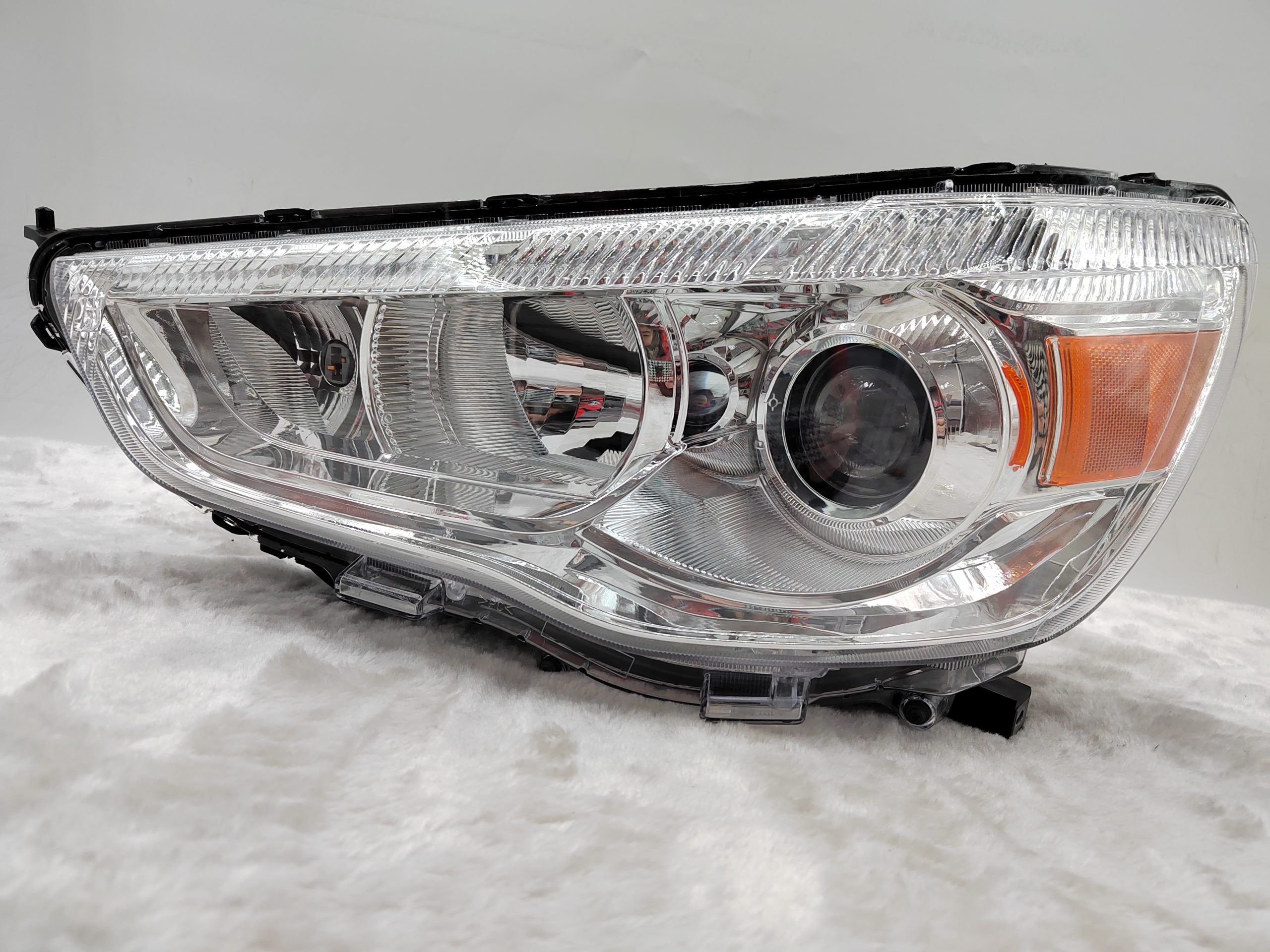 MITSUBISHI ASX 2010-2018 HALOGEN L.H.S HEADLIGHT ASSEMBLY