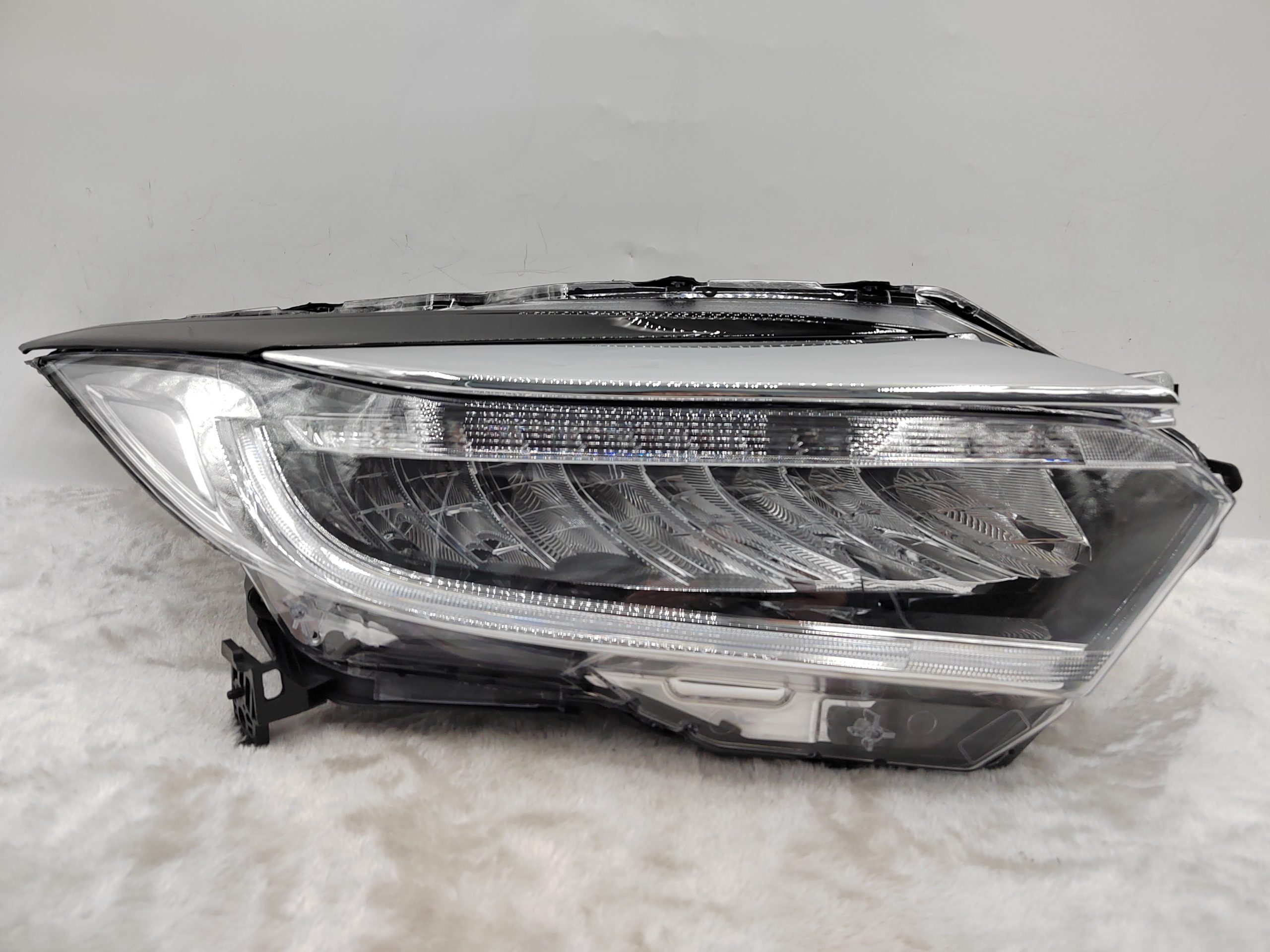 HONDA HR-V 2019-2021 LED R.H.S HEADLIGHT ASSEMBLY