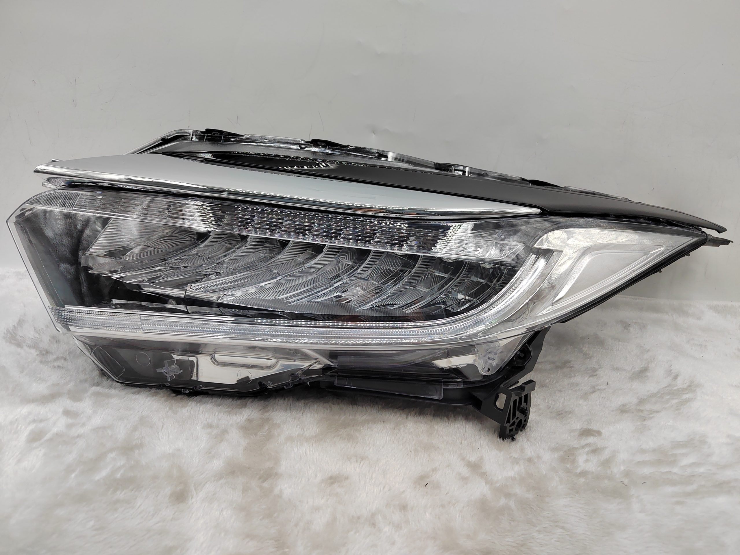 HONDA HR-V 2019-2021 LED L.H.S HEADLIGHT ASSEMBLY