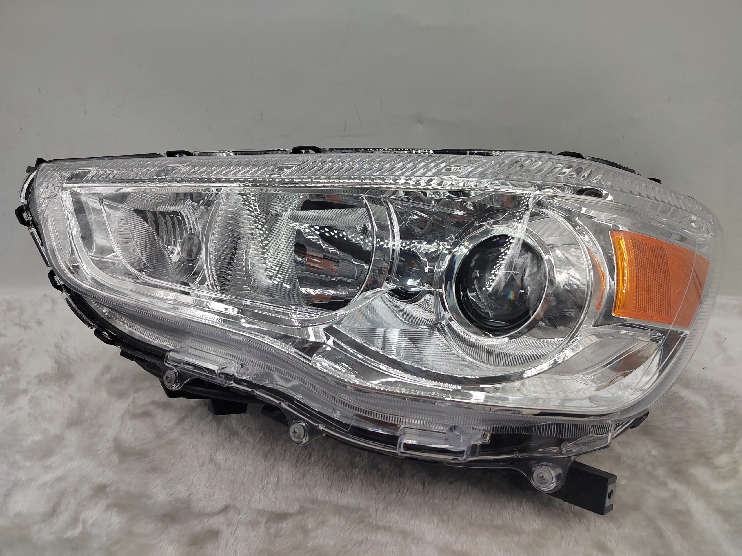 MITSUBISHI ASX 2010-2018 HALOGEN L.H.S HEADLIGHT ASSEMBLY