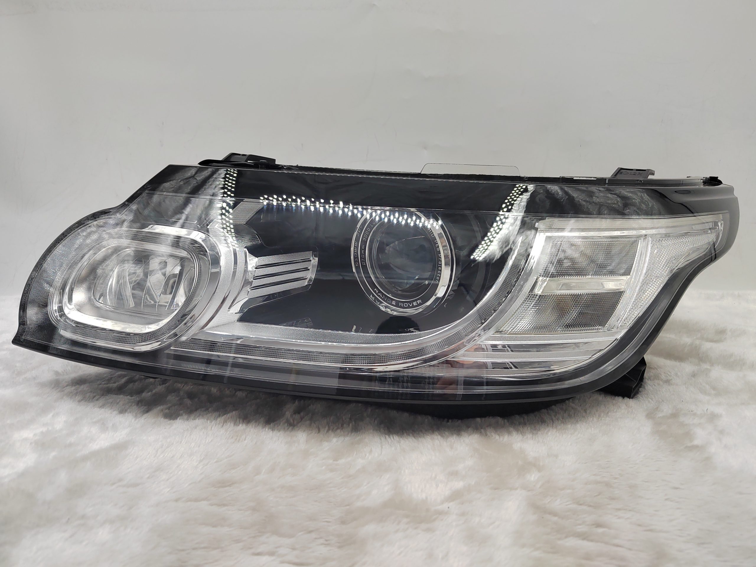 LAND ROVER RANGE ROVER SPORT 2014-2017 XENON L.H.S HEADLIGHT ASSEMBLY