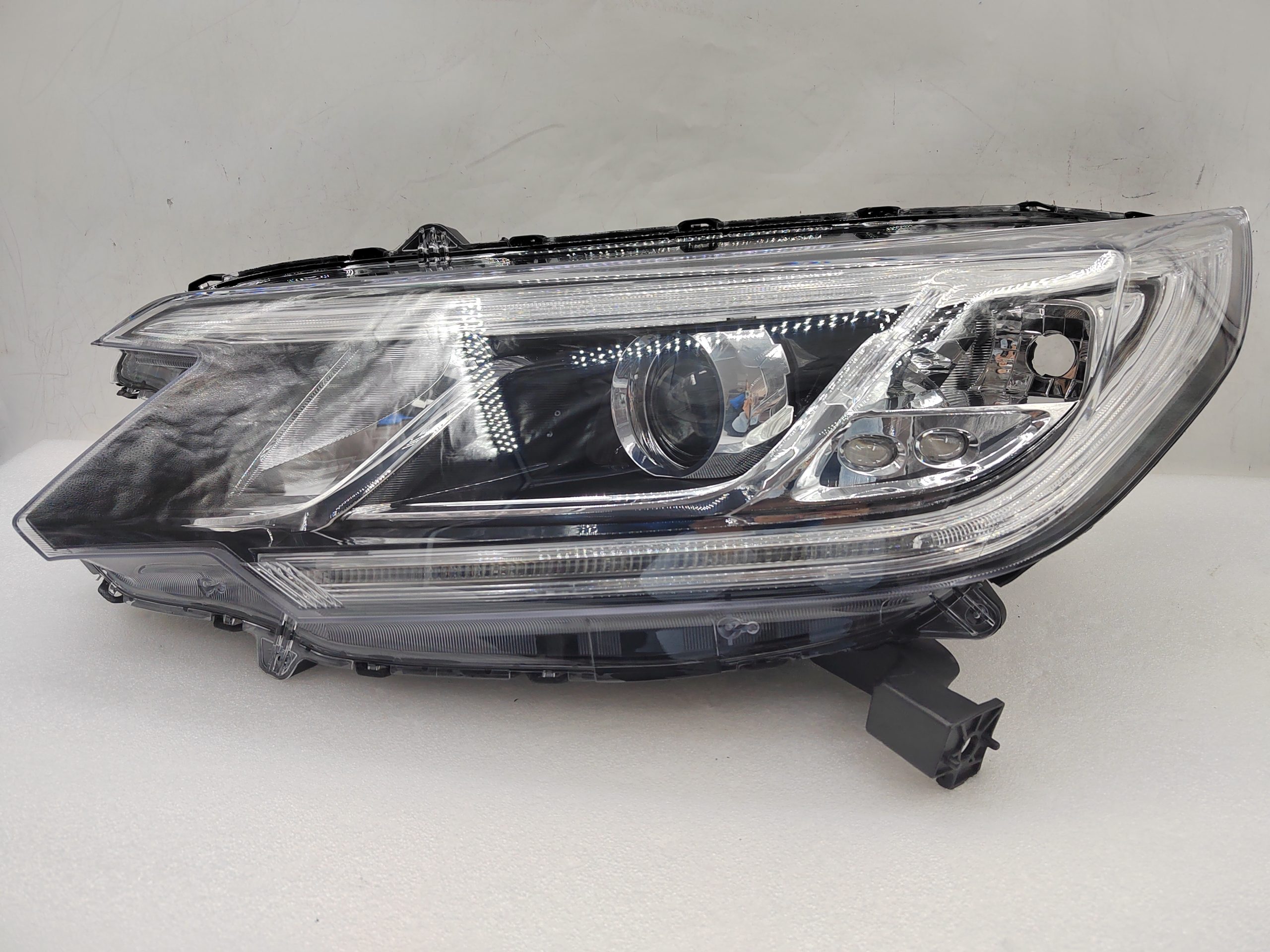 HONDA CR-V 2015-2016 XENON L.H.S HEADLIGHT ASSEMBLY