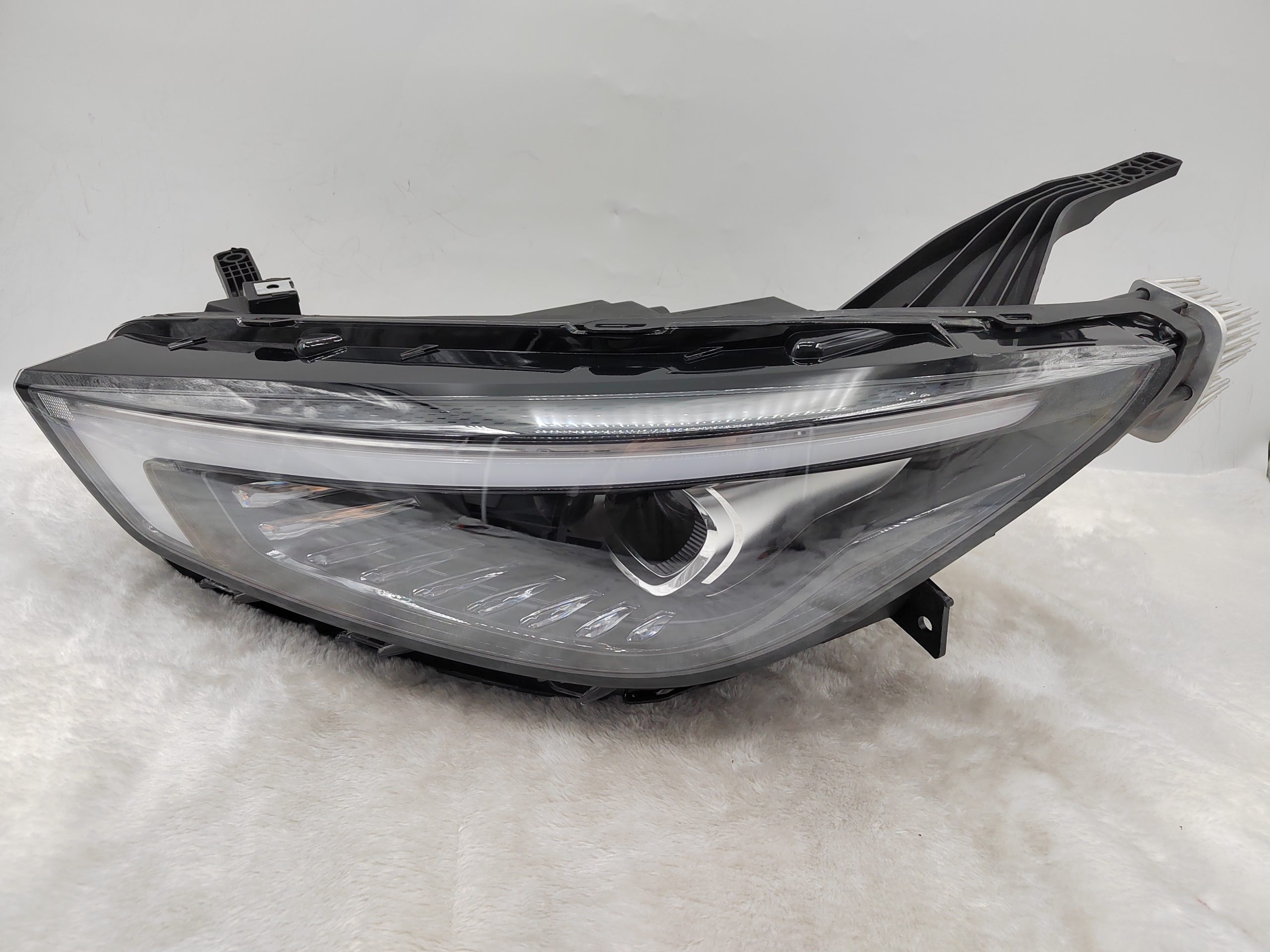 MG ZST 2021-2023 LED L.H.S HEADLIGHT ASSEMBLY