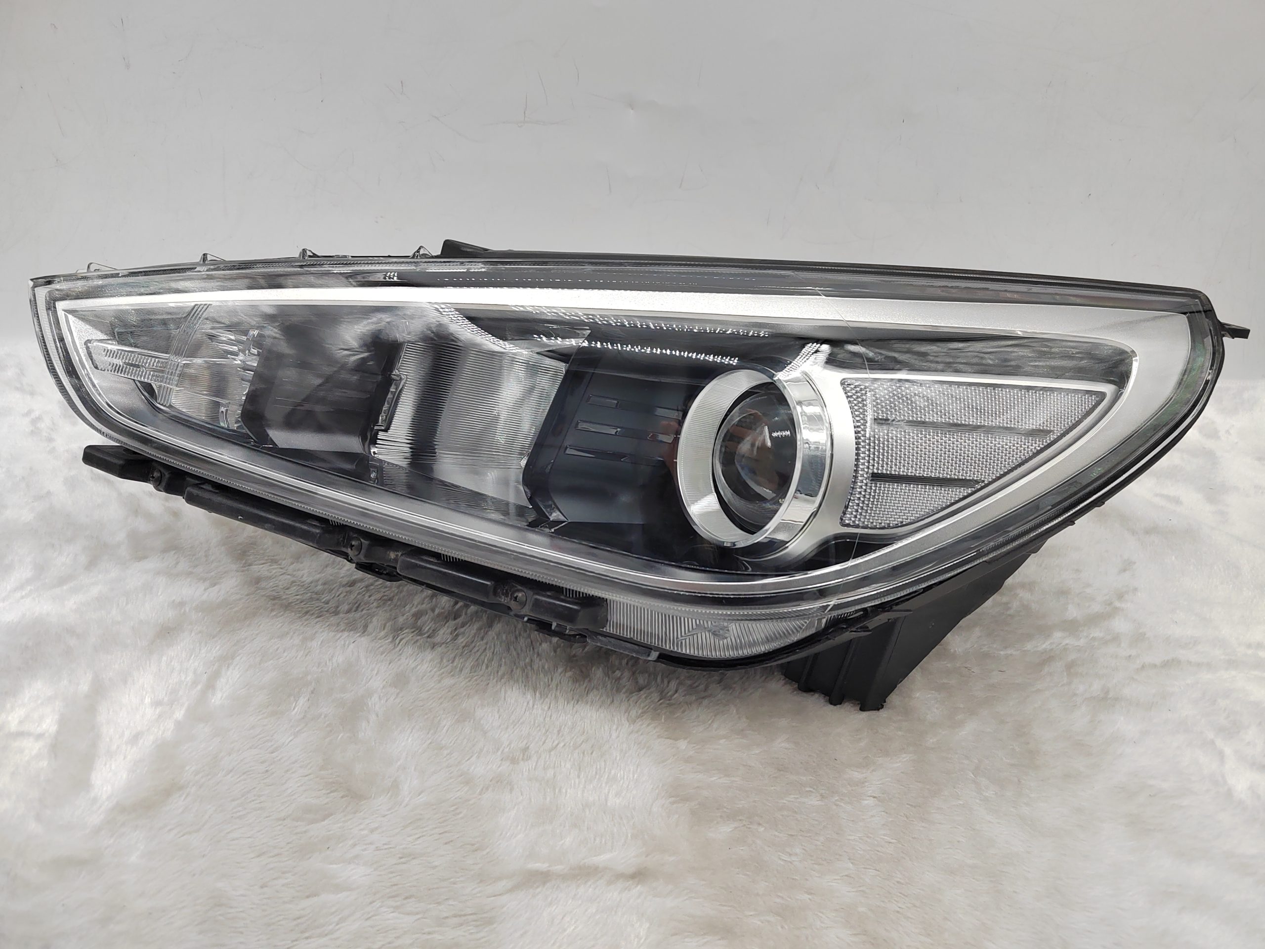 HYUNDAI I30 GO 2017-2019 HALOGEN L.H.S HEADLIGHT ASSEMBLY