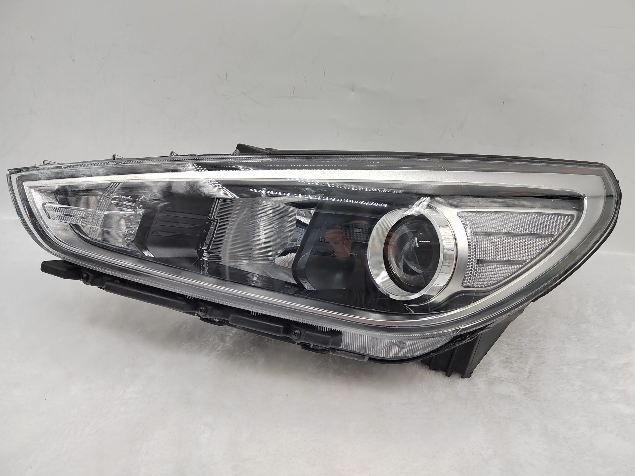 HYUNDAI I30 GO 2017-2019 HALOGEN L.H.S HEADLIGHT ASSEMBLY