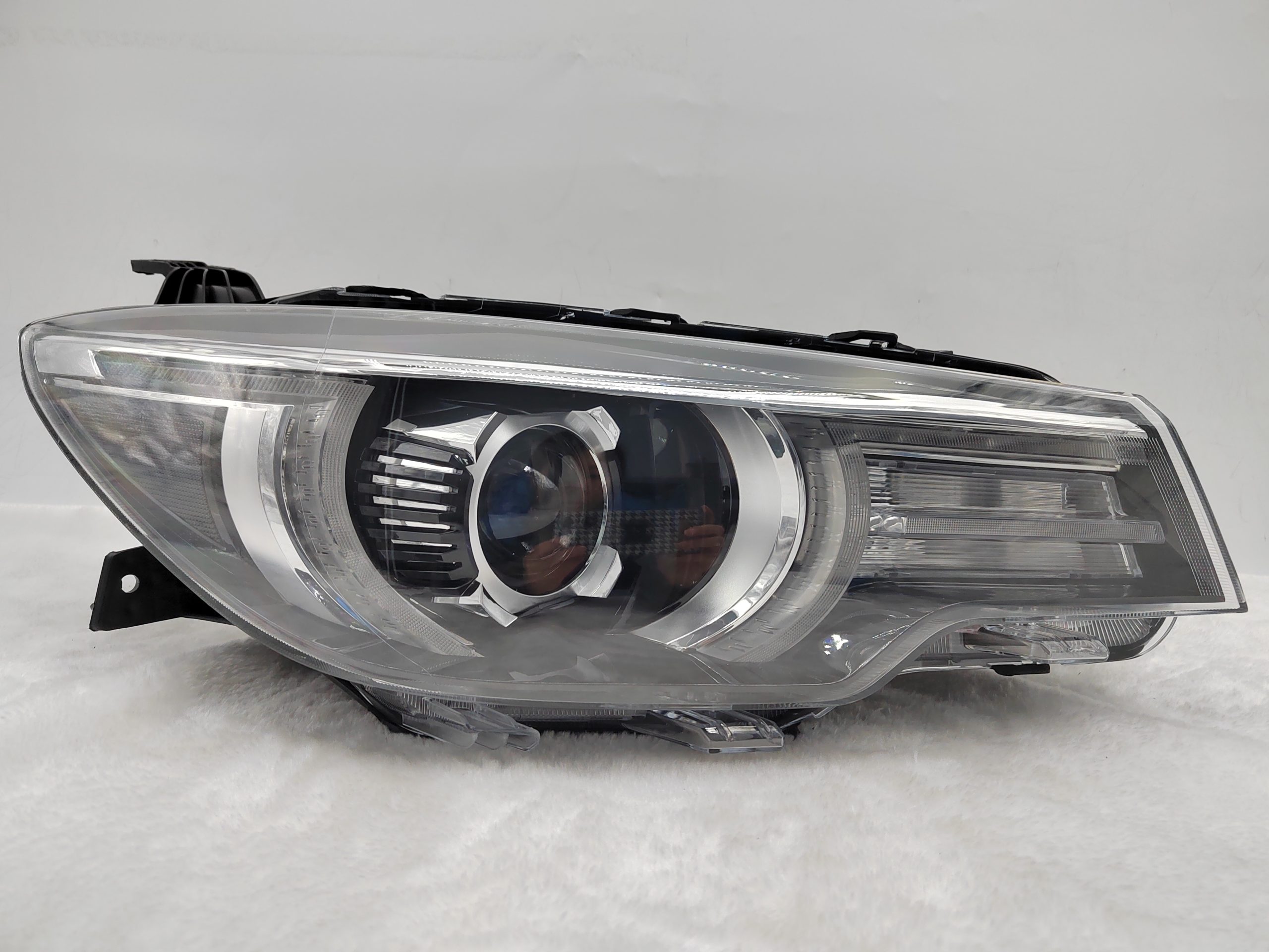 MG ZS 2016-2020 HALOGEN R.H.S HEADLIGHT ASSEMBLY