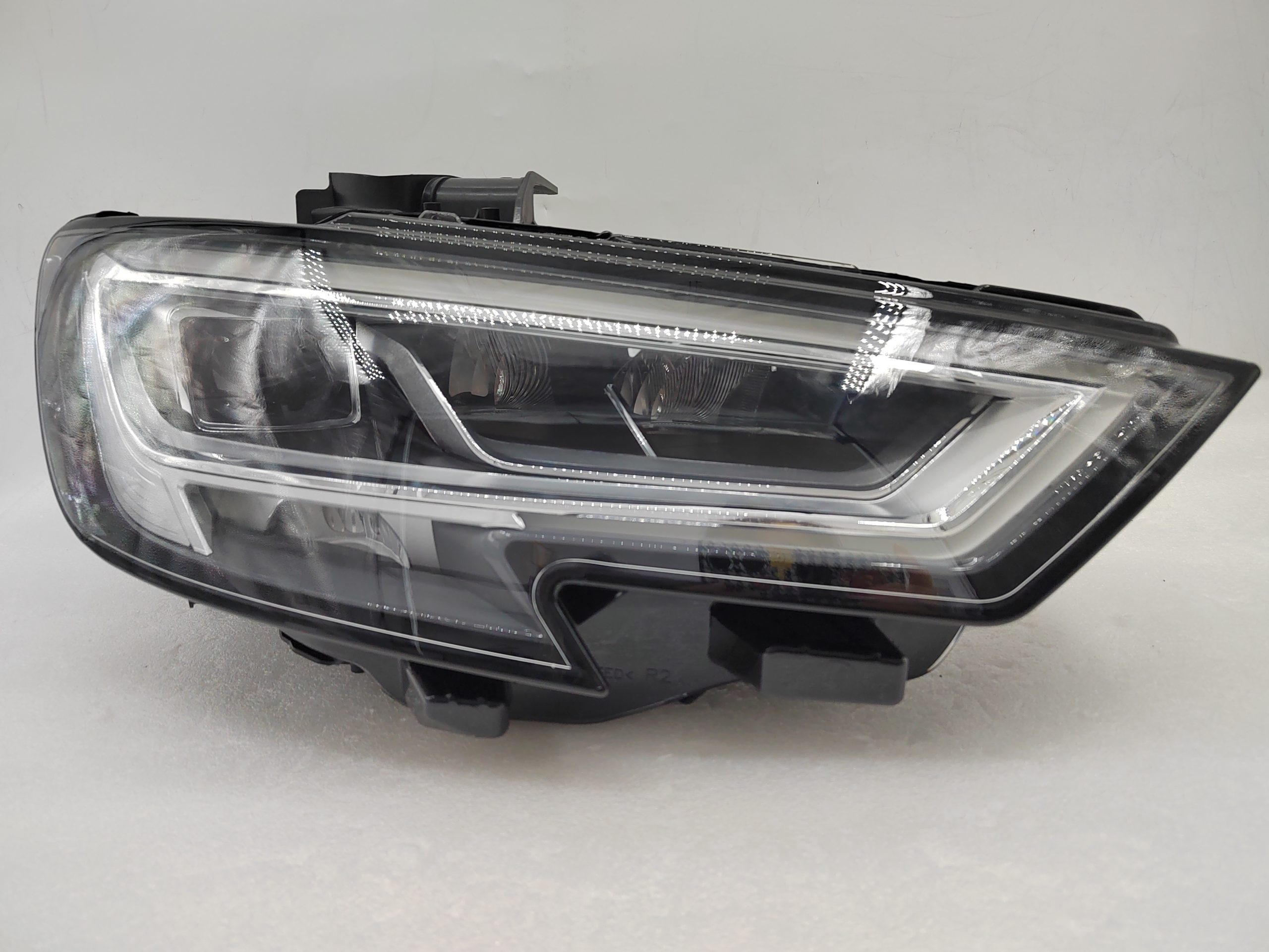 AUDI A3 RS3 8V 2016-2019 LED R.H.S HEADLIGHT ASSEMBLY