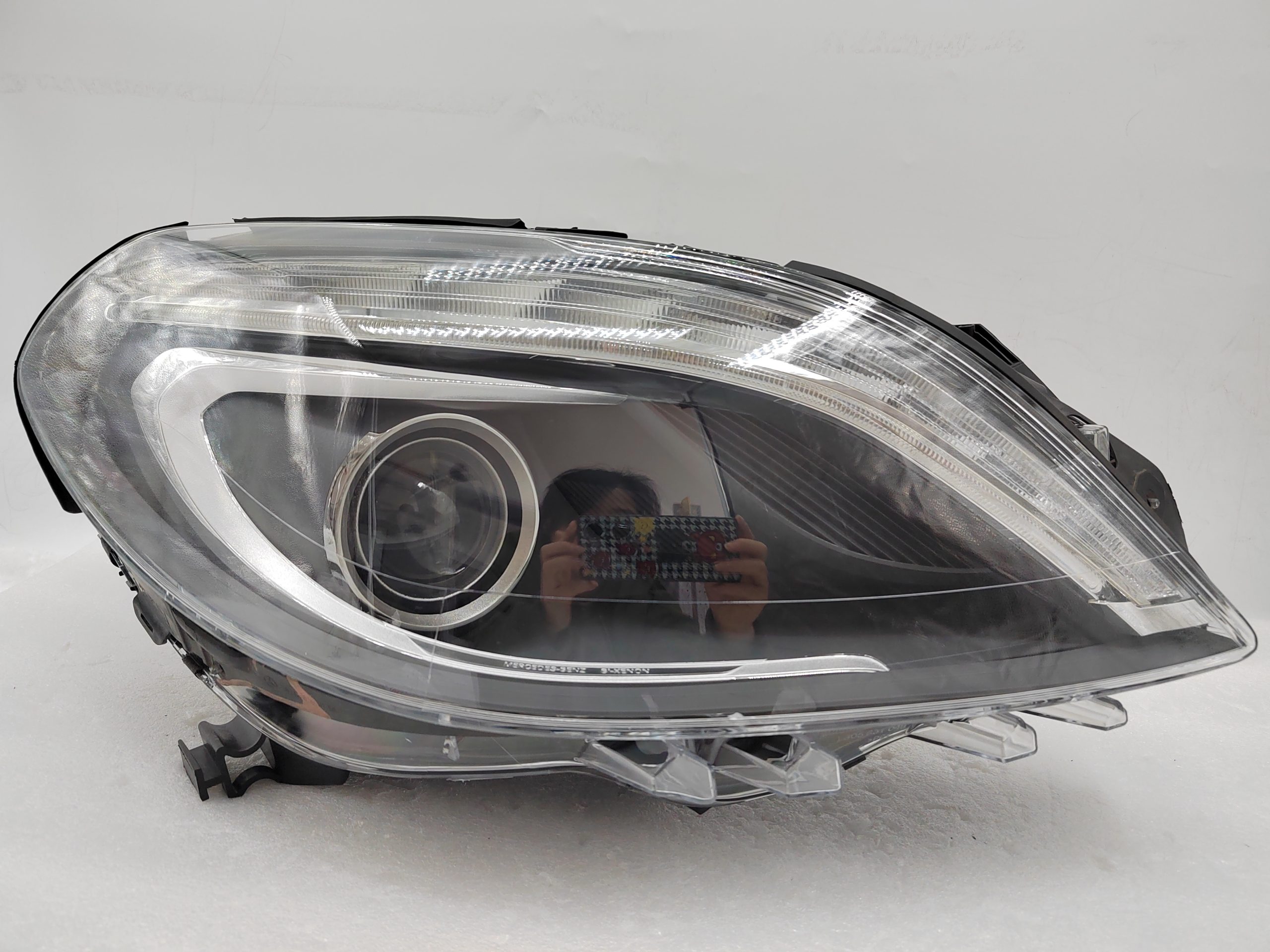 MERCEDES-BENZ B-CLASS W246 B200 2012-2016 XENON R.H.S HEADLIGHT ASSEMBLY