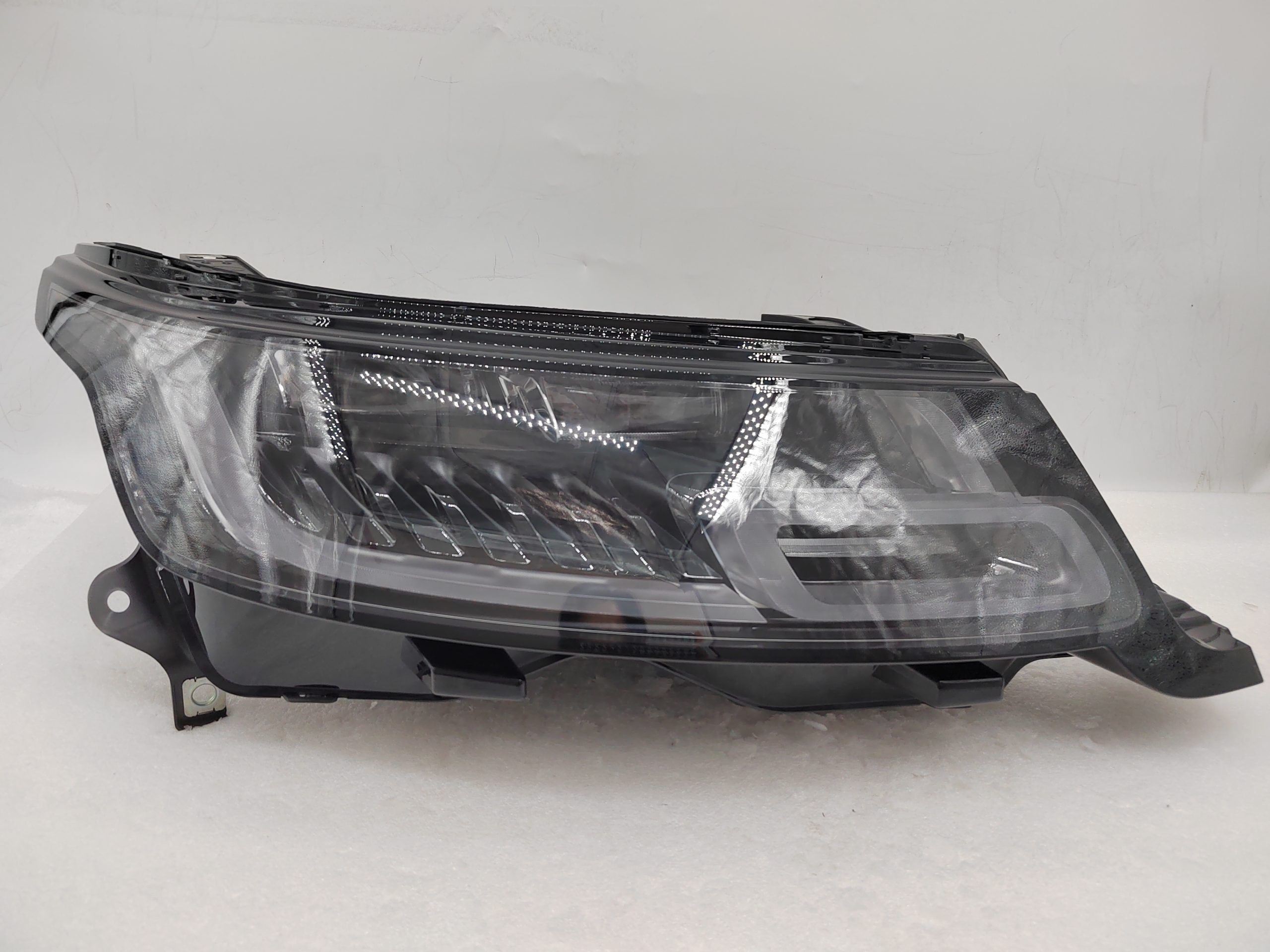 LAND ROVER RANGE ROVER SPORT 2018-2022 LED R.H.S HEADLIGHT ASSEMBLY