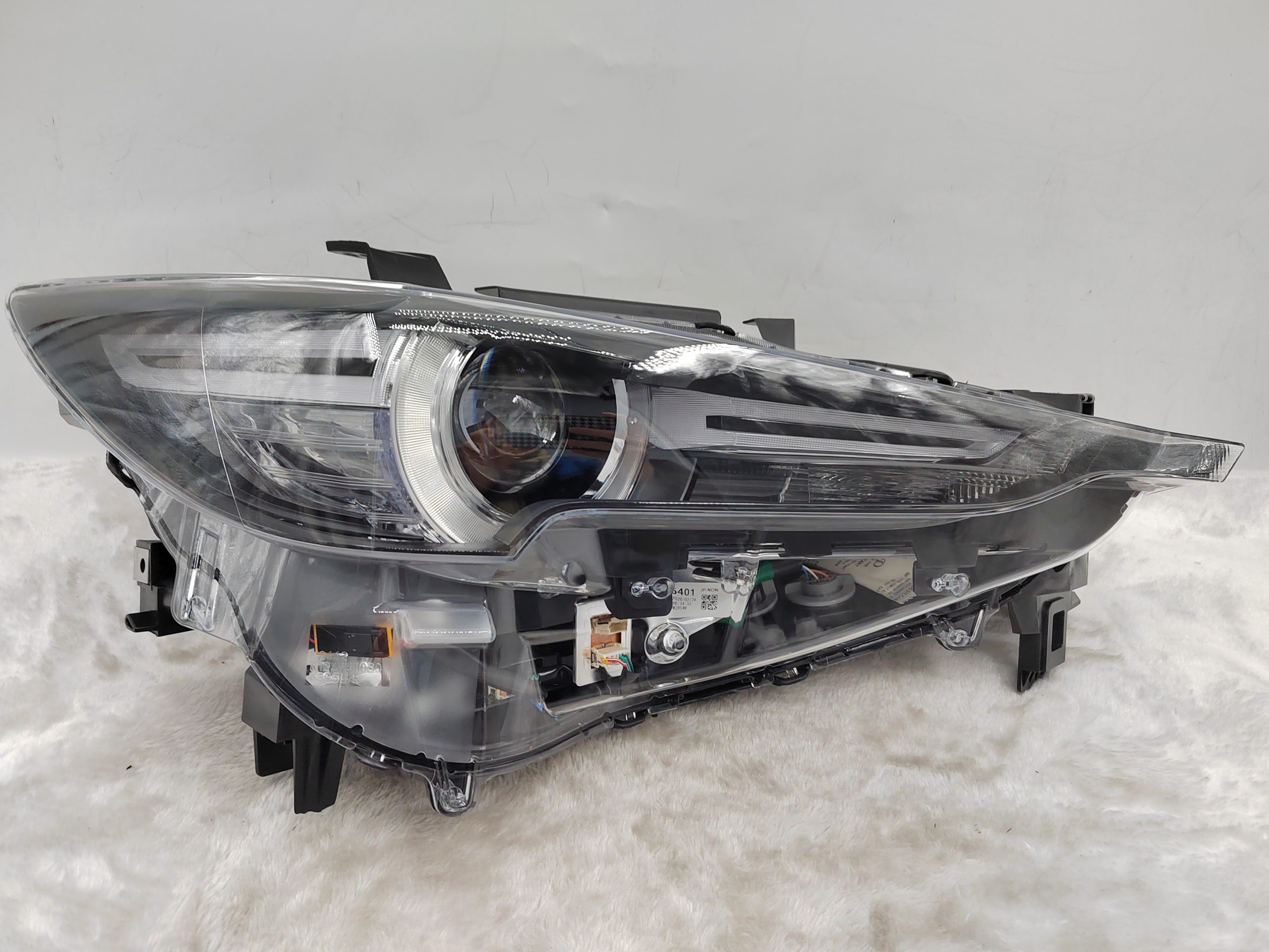 MAZDA CX-5 2017-2021 LED R.H.S HEADLIGHT ASSEMBLY