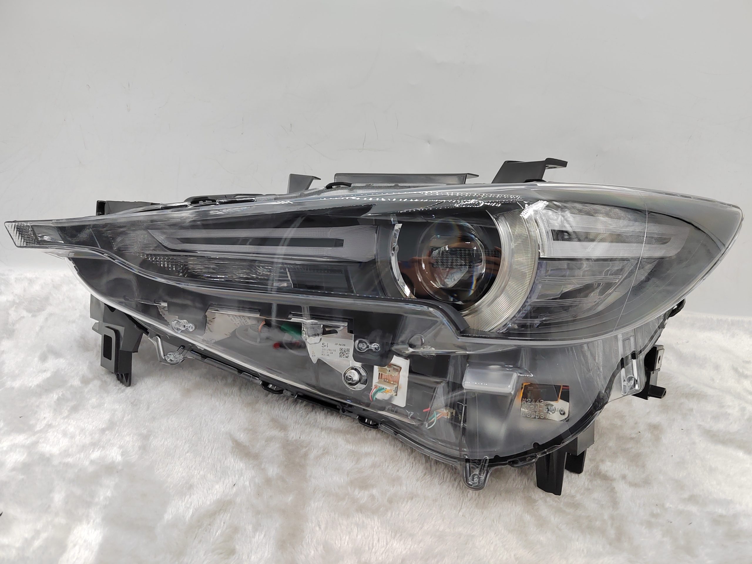 MAZDA CX-5 2017-2021 LED L.H.S HEADLIGHT ASSEMBLY