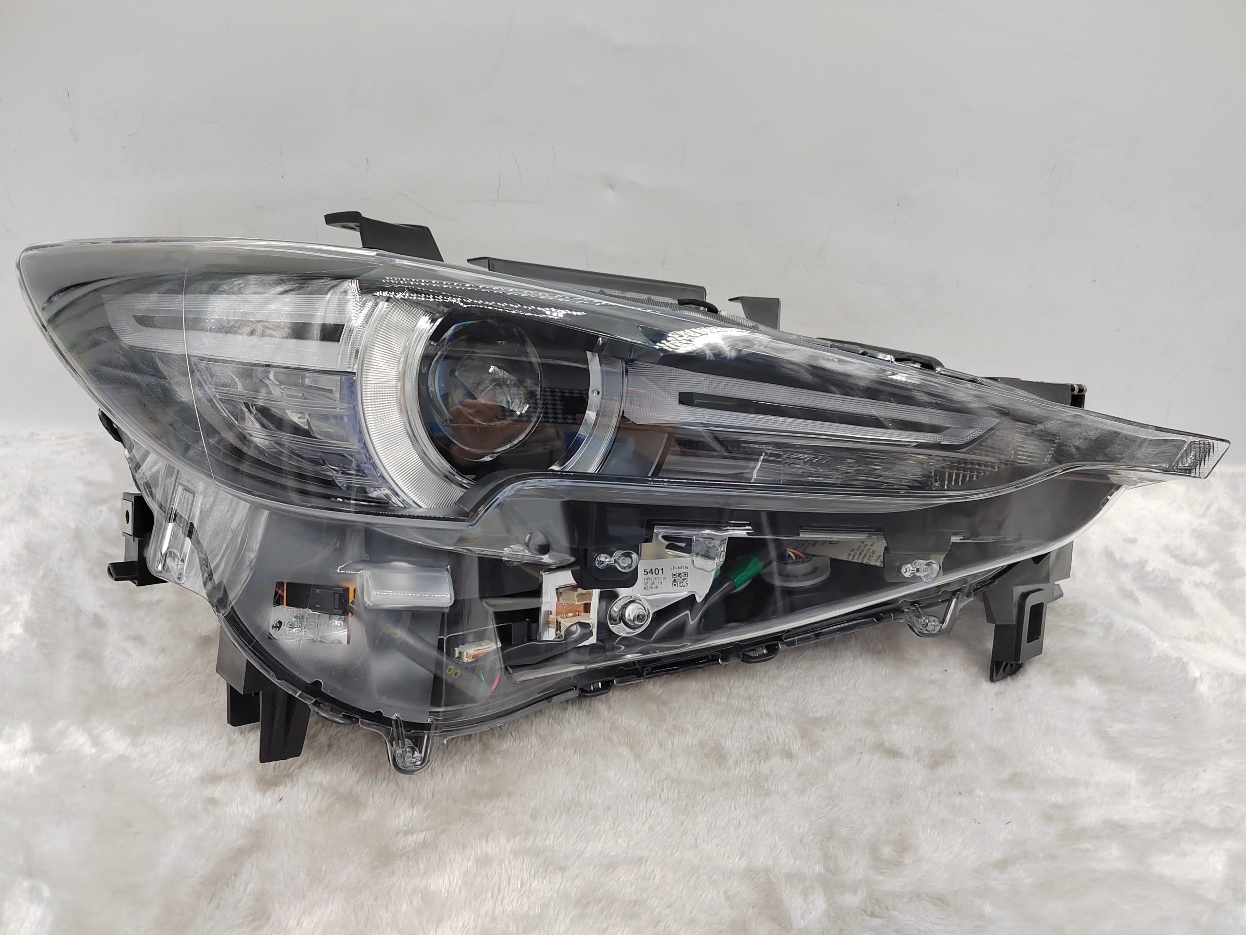 MAZDA CX-5 2017-2021 LED R.H.S HEADLIGHT ASSEMBLY