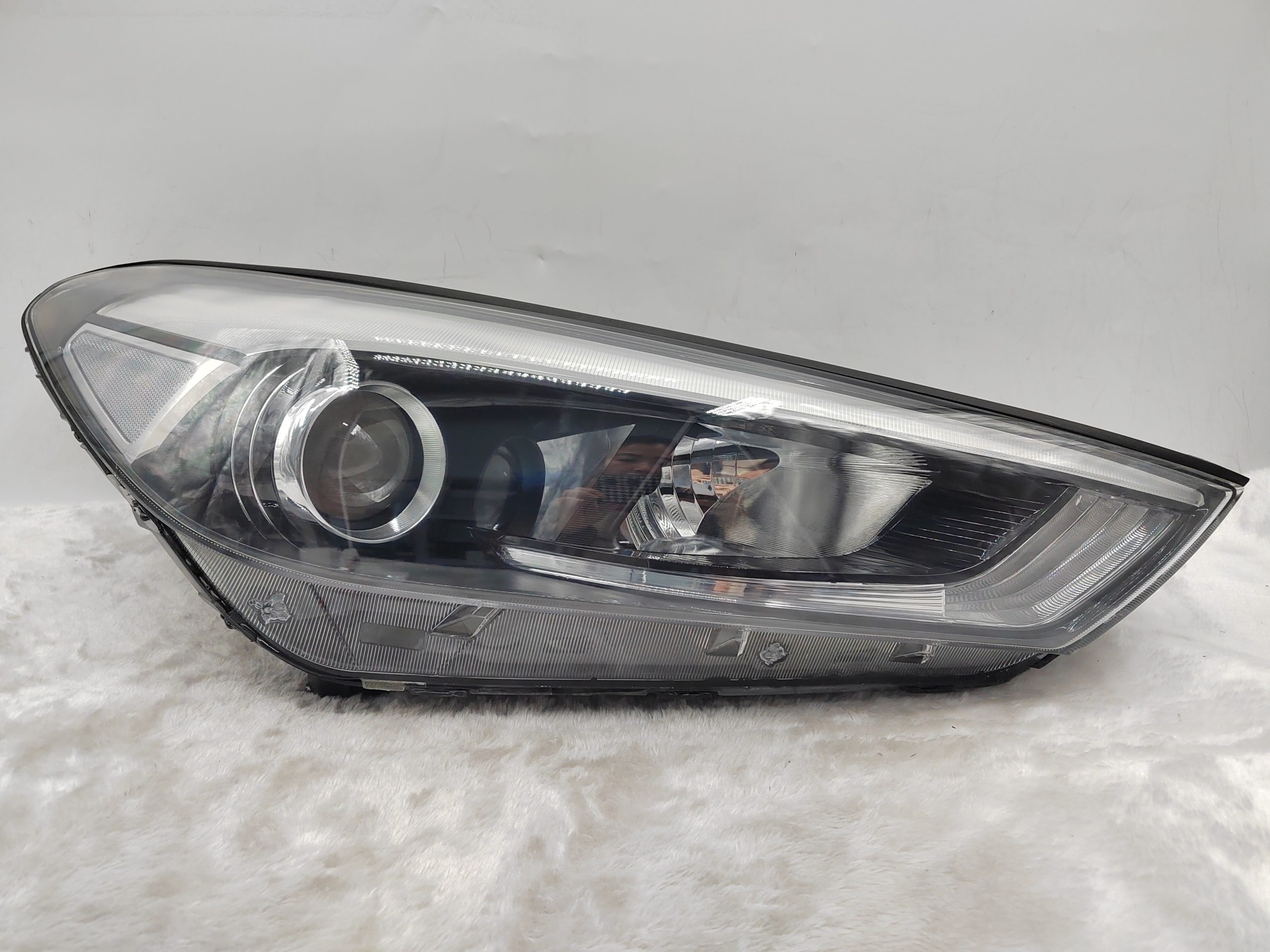 HYUNDAI TUCSON XG 2015-2017 HALOGEN R.H.S HEADLIGHT ASSEMBLY