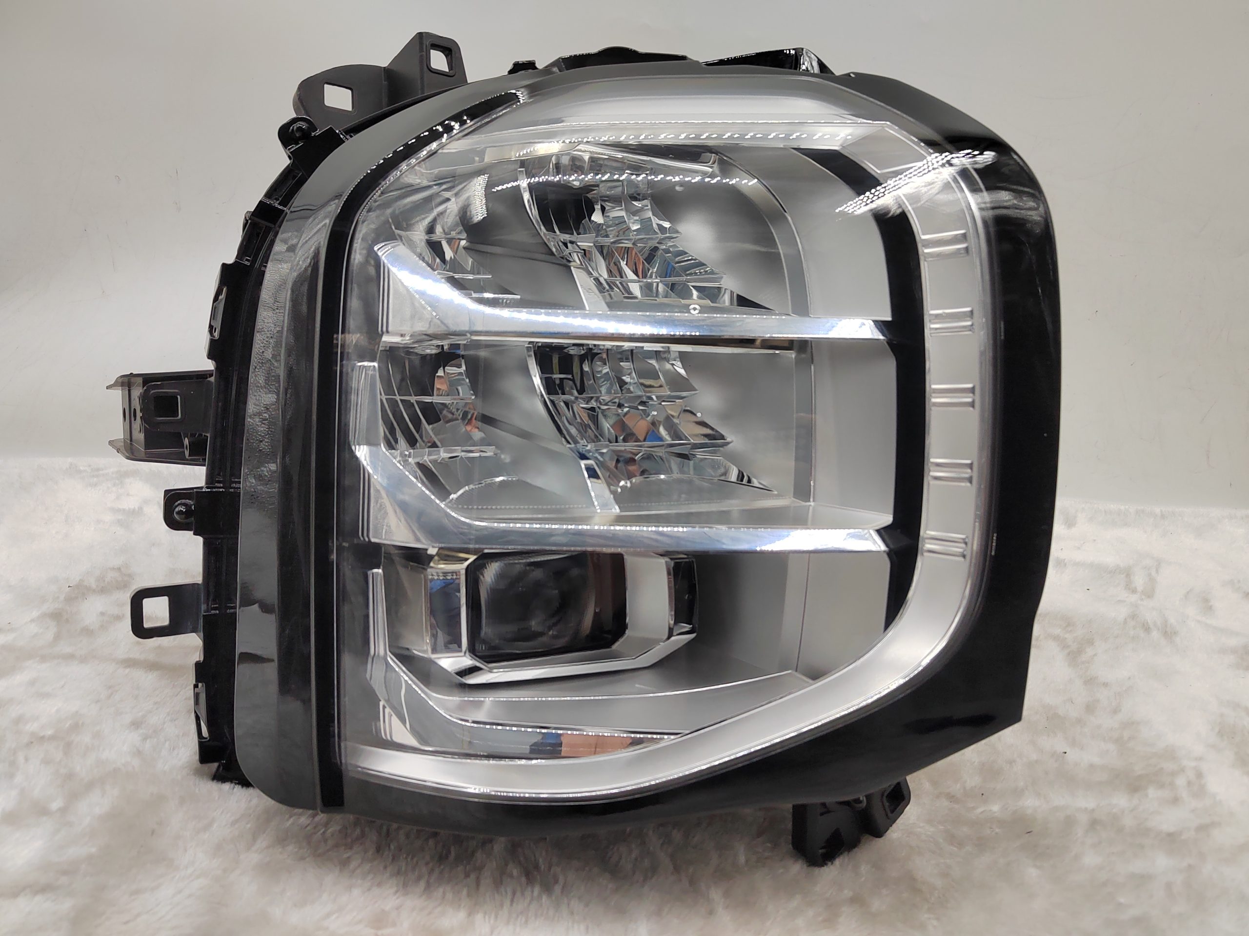 MITSUBISHI OUTLANDER 2021-2023 LED R.H.S HEADLIGHT ASSEMBLY
