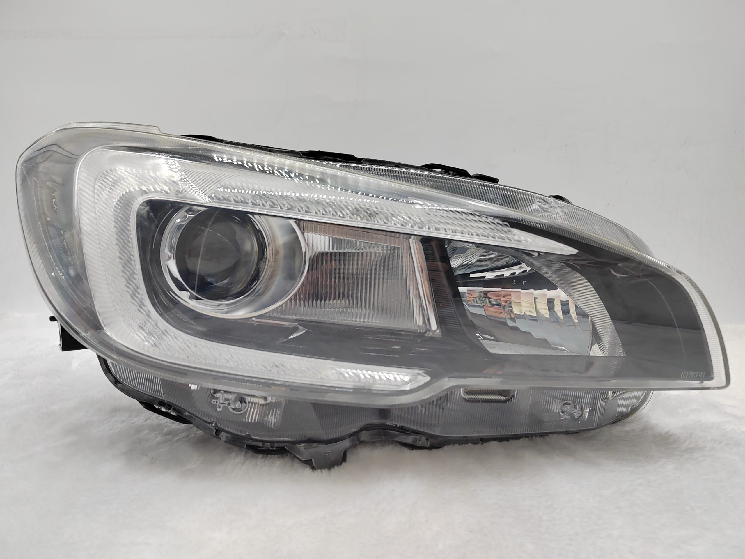 SUBARU WRX LEVORG 2015-2017 LED R.H.S HEADLIGHT ASSEMBLY