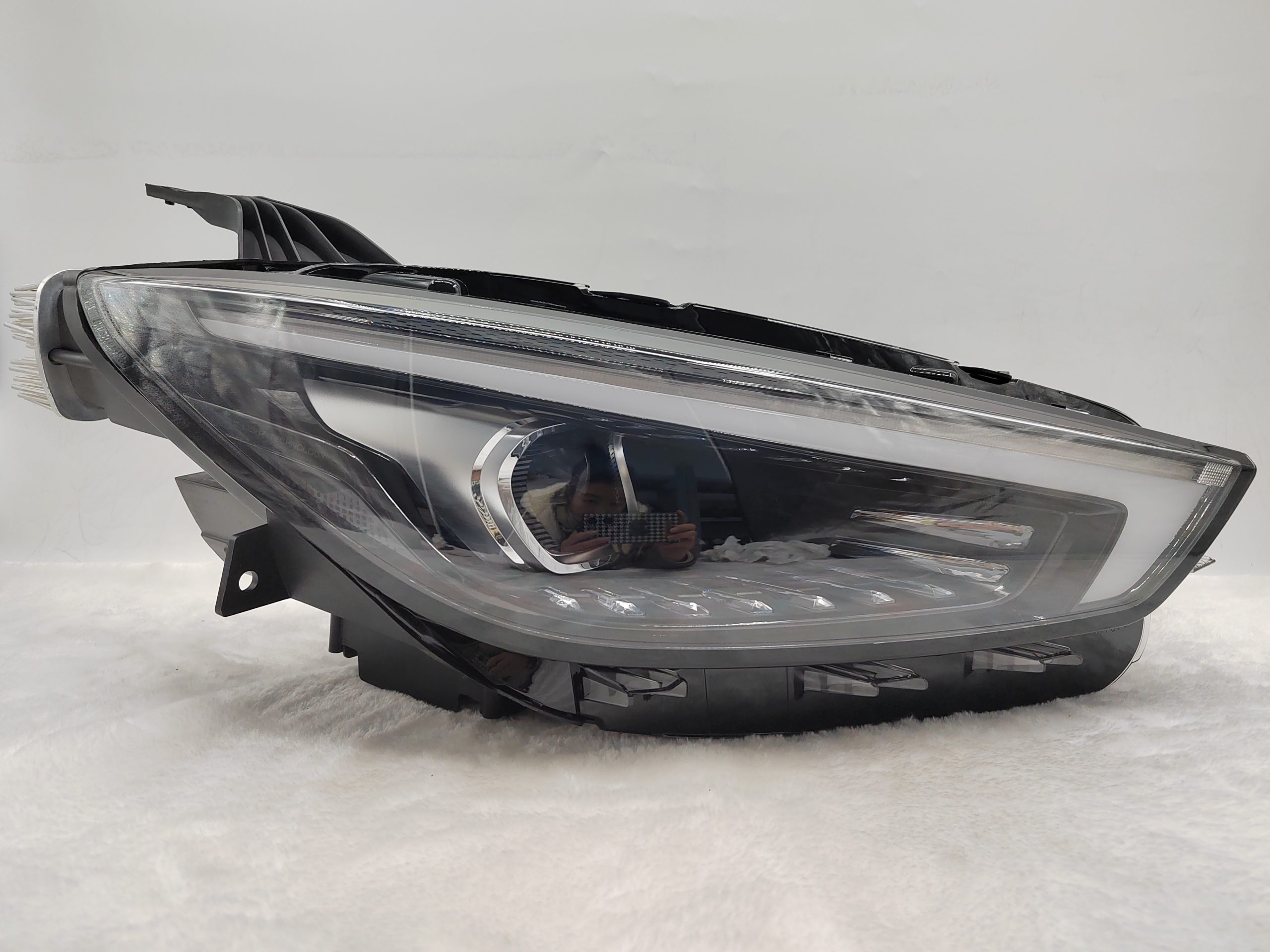 MG ZST 2021-2023 LED R.H.S HEADLIGHT ASSEMBLY