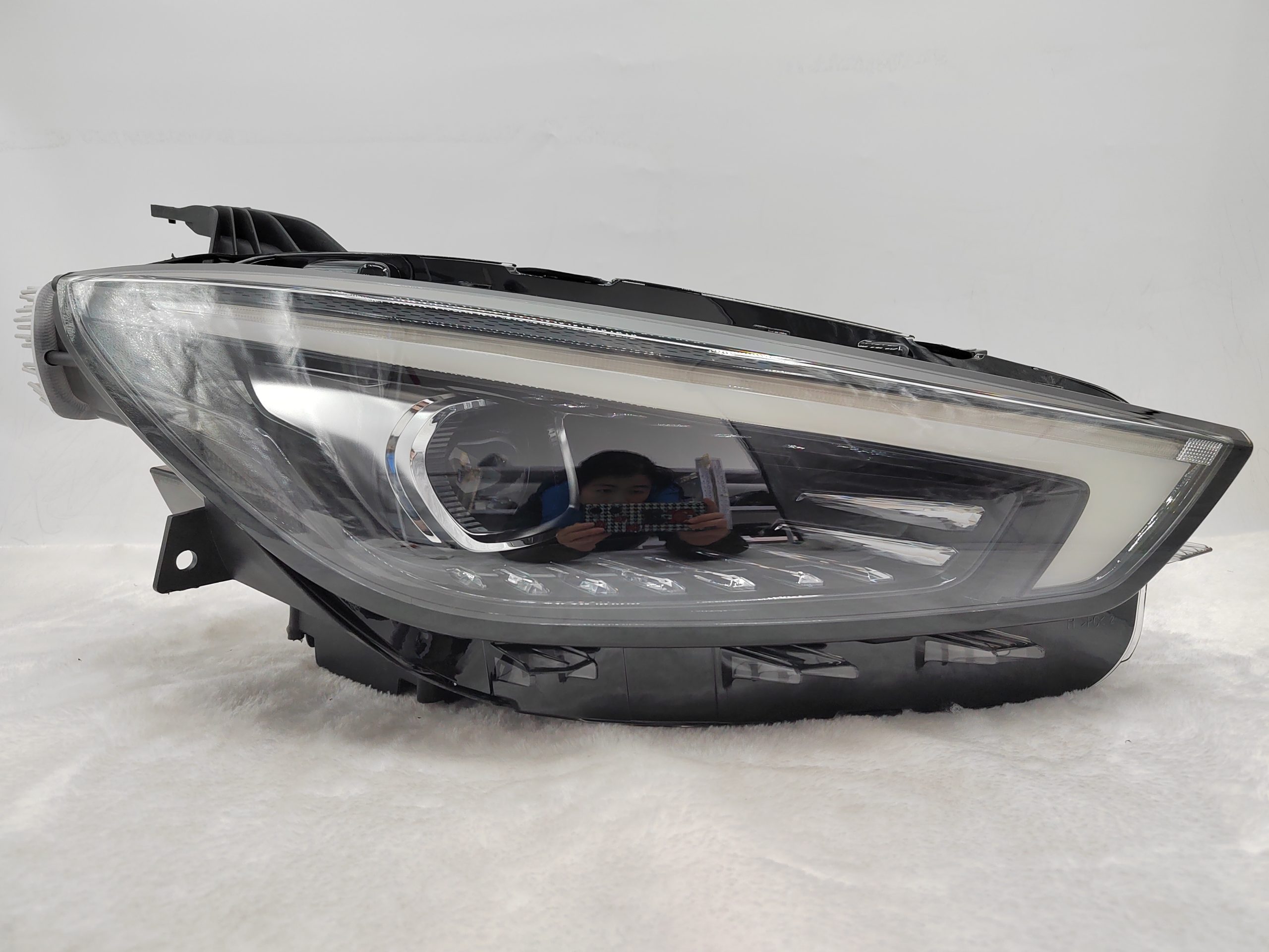 MG ZST 2021-2023 LED R.H.S HEADLIGHT ASSEMBLY