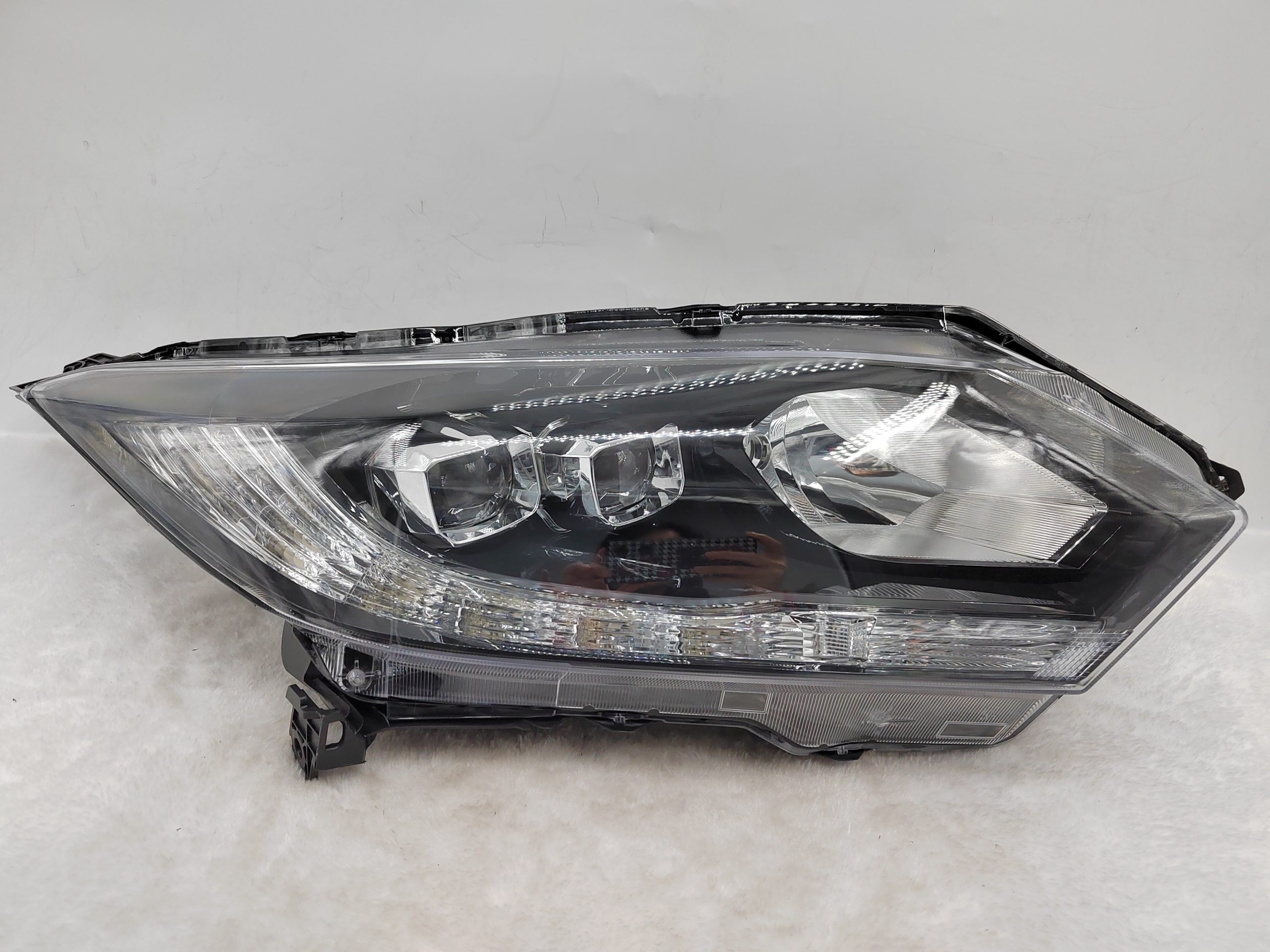 HONDA HR-V 2015-2018 LED R.H.S HEADLIGHT ASSEMBLY