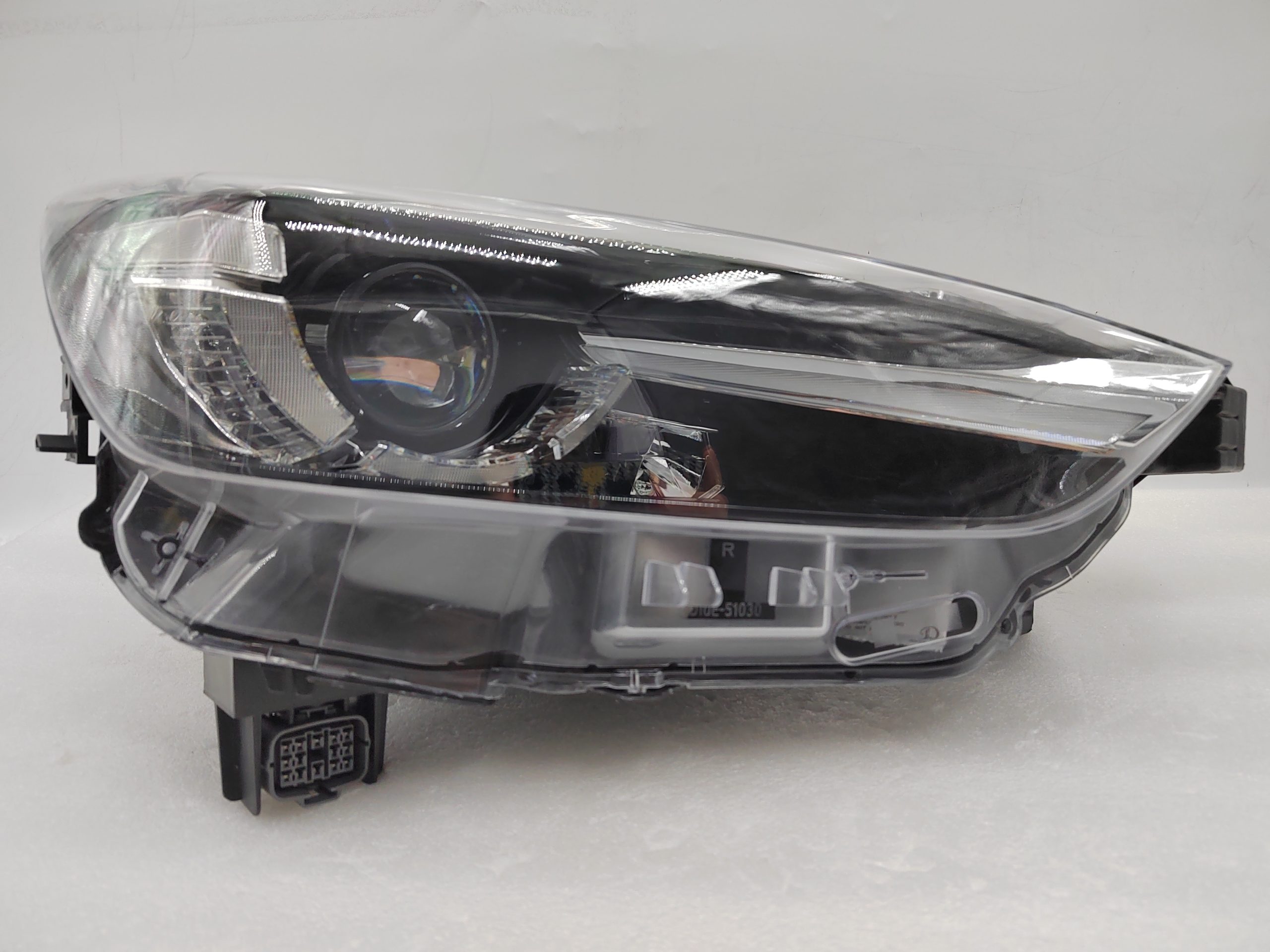 MAZDA CX-3 2016-2018 LED R.H.S HEADLIGHT ASSEMBLY